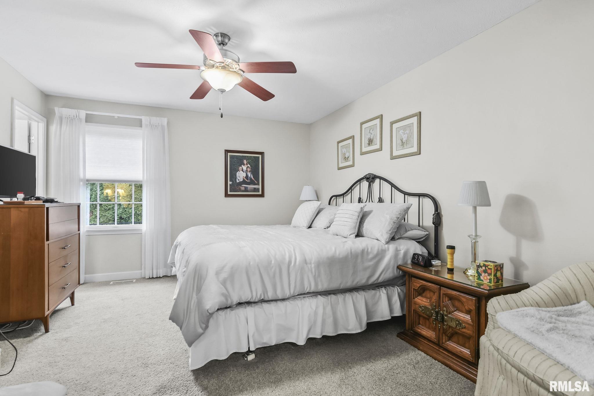 2708 Covered Wagon Trail