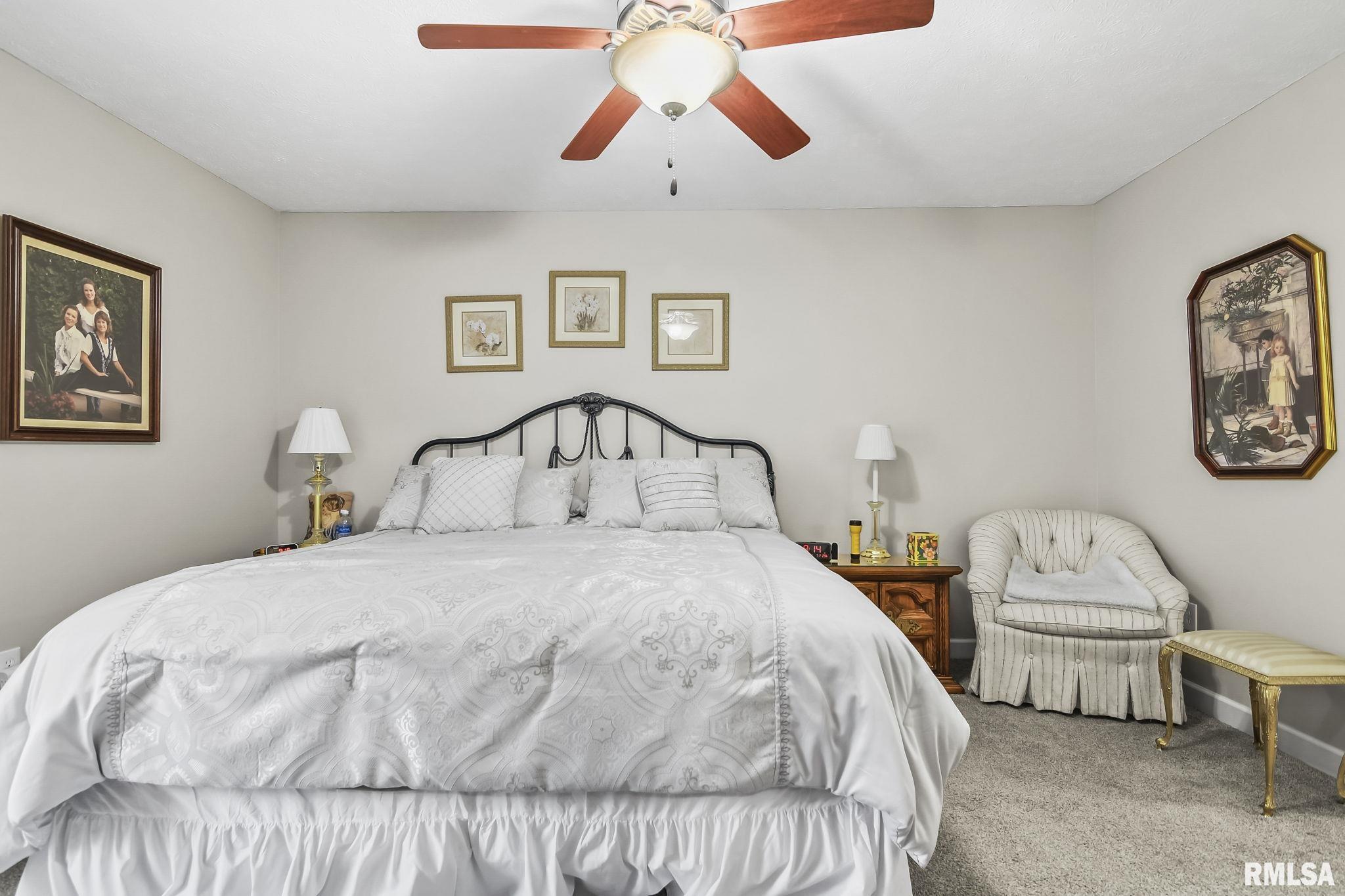 2708 Covered Wagon Trail