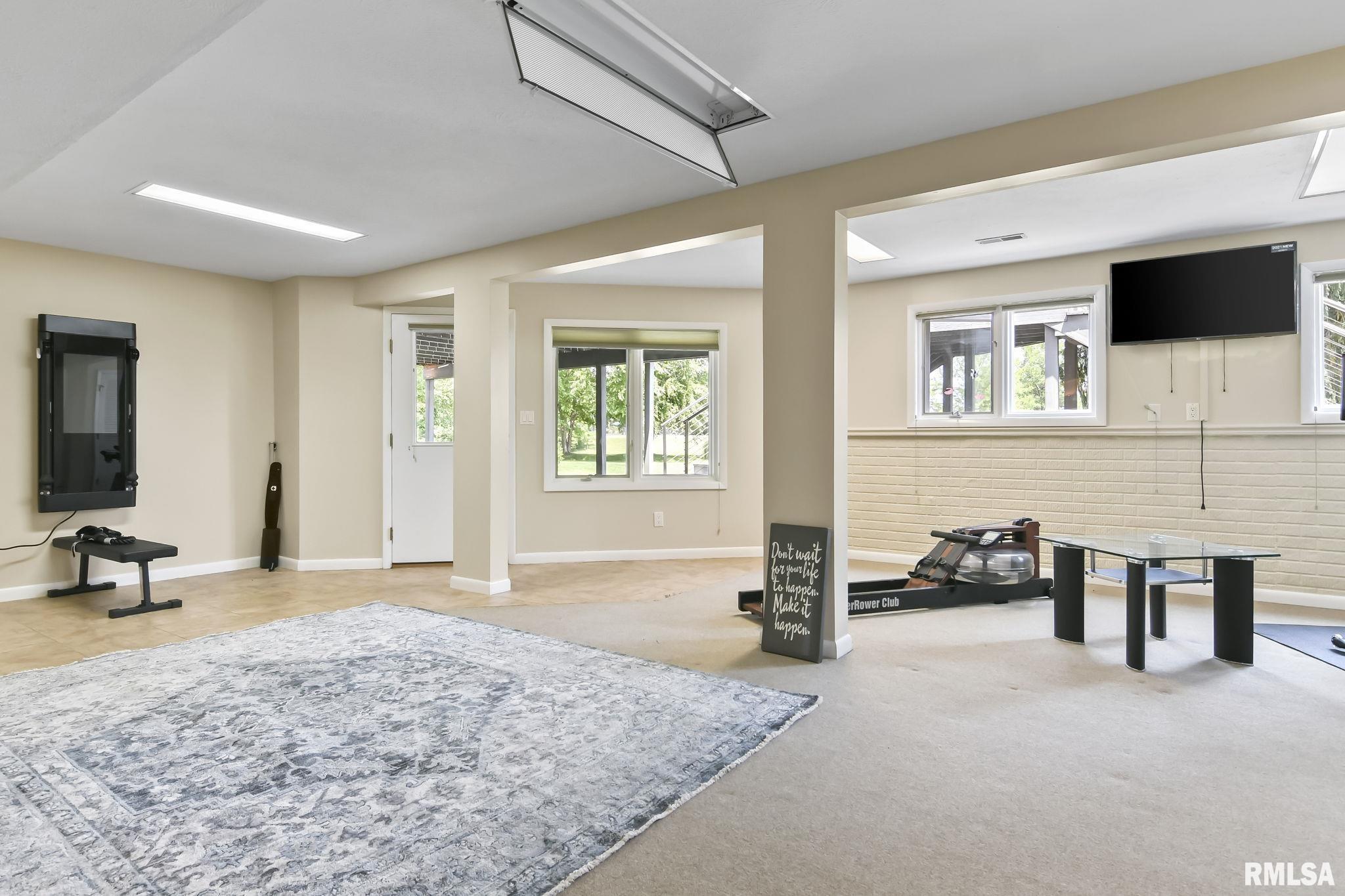 5200 EAGLE RIDGE