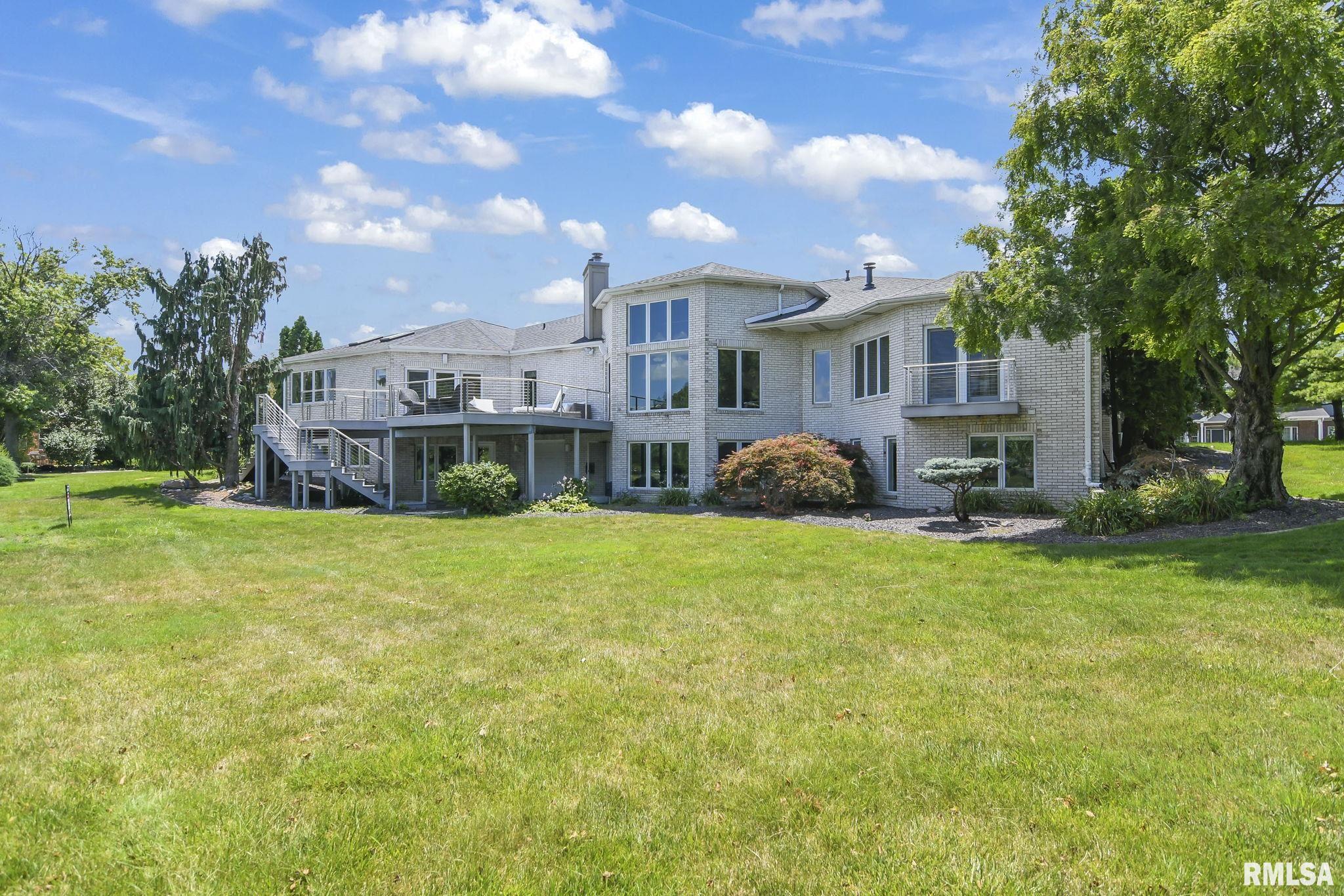 5200 EAGLE RIDGE