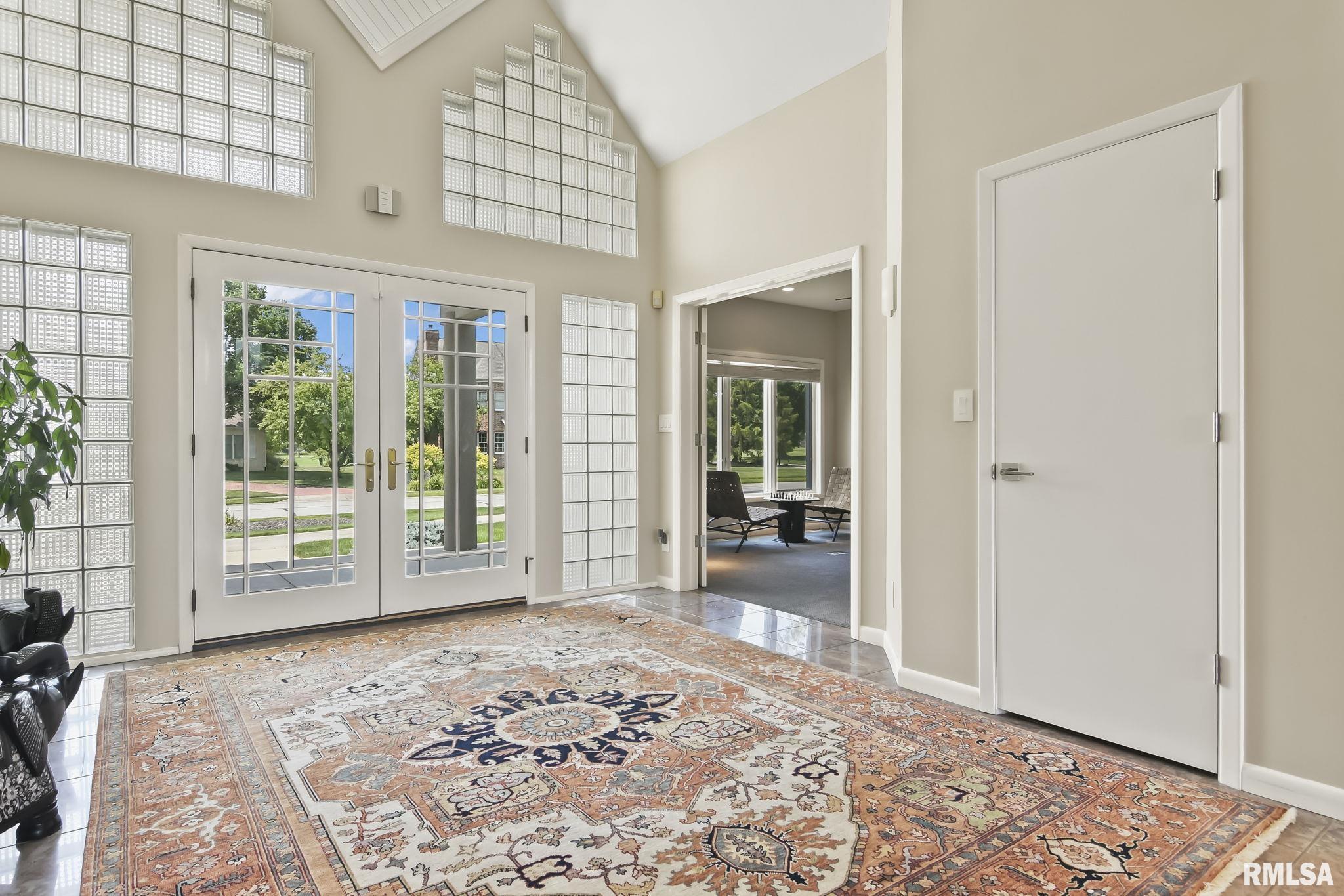 5200 EAGLE RIDGE
