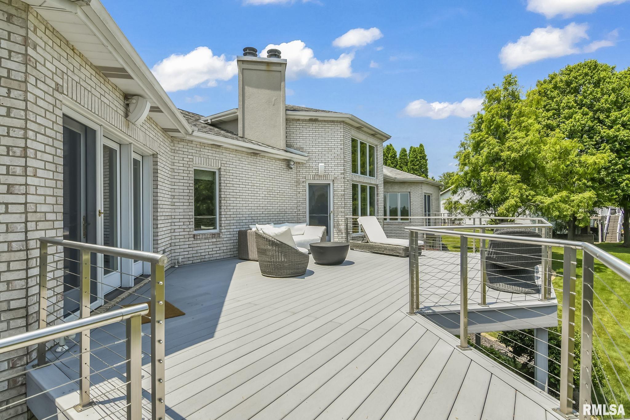 5200 EAGLE RIDGE