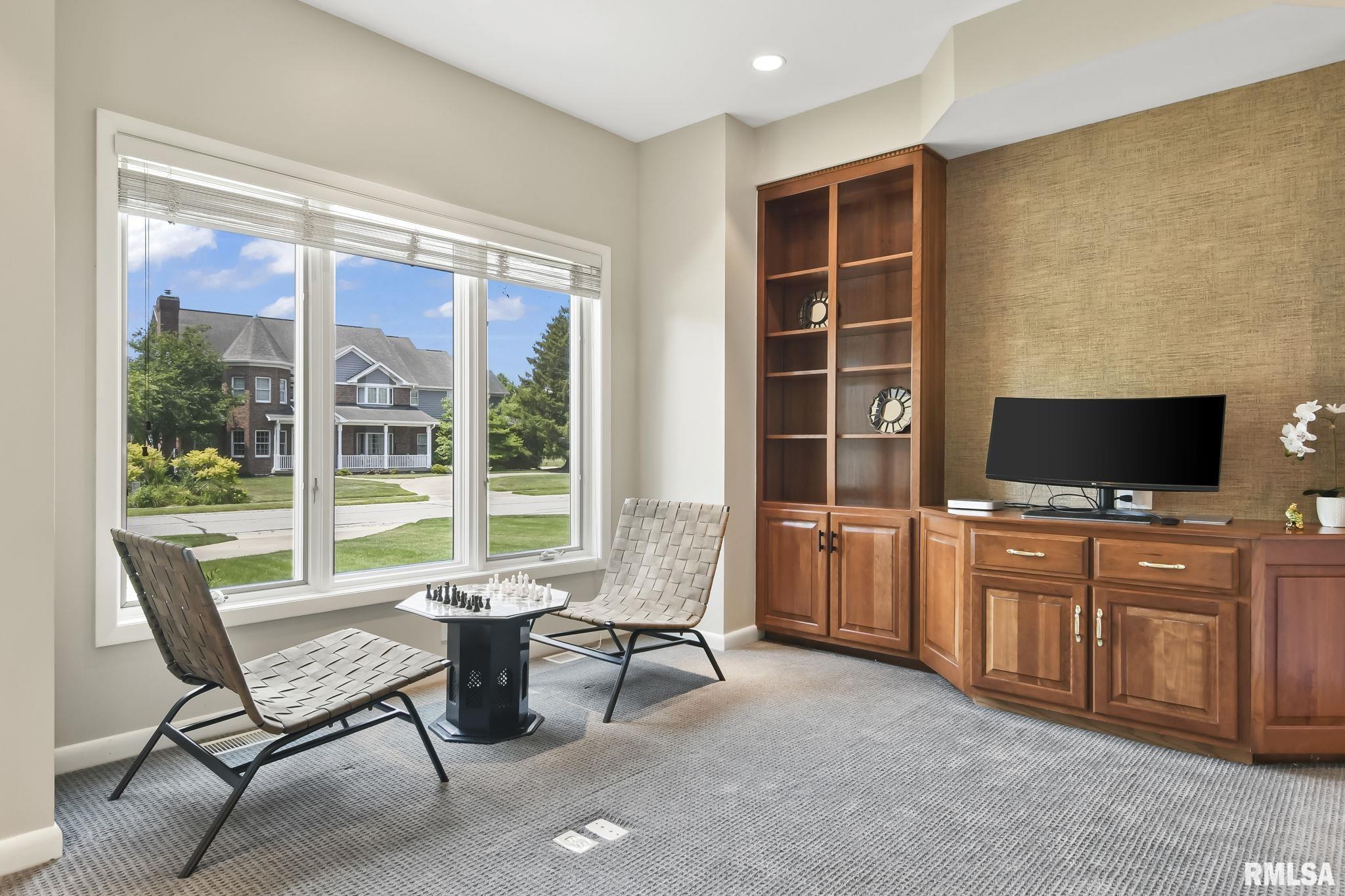 5200 EAGLE RIDGE