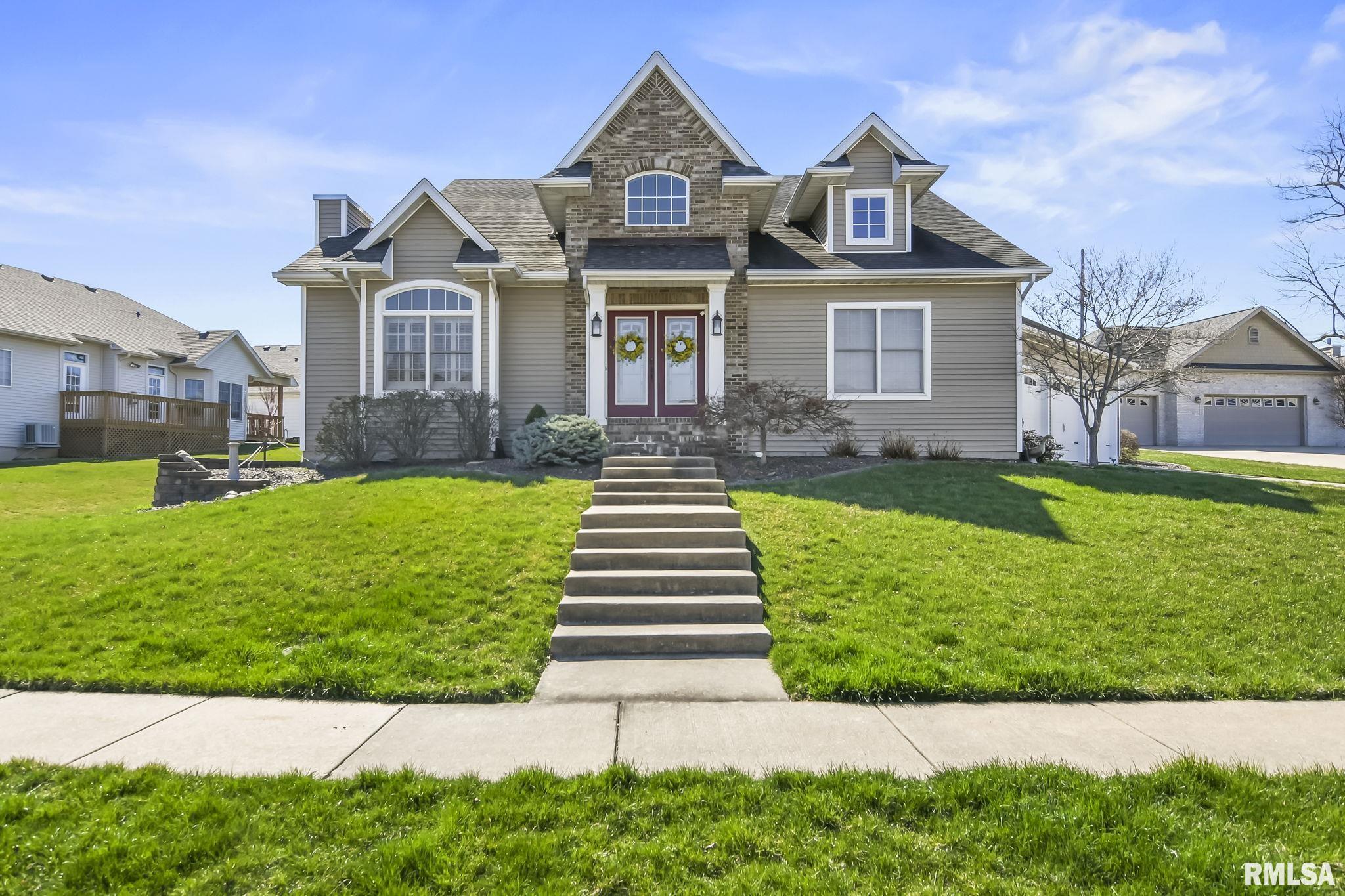 6209 WINTERBERRY Lane