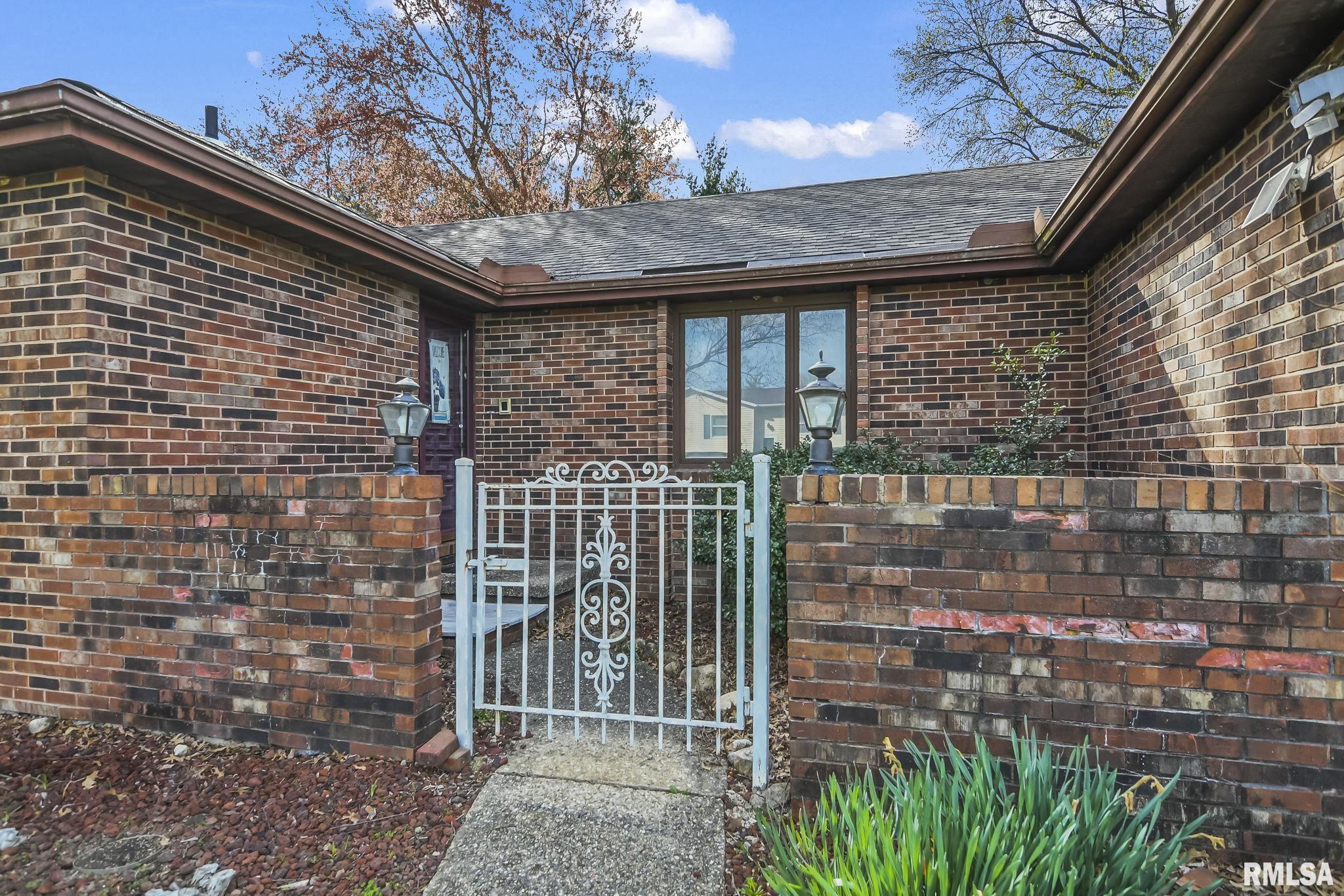 2608 Lemont Drive
