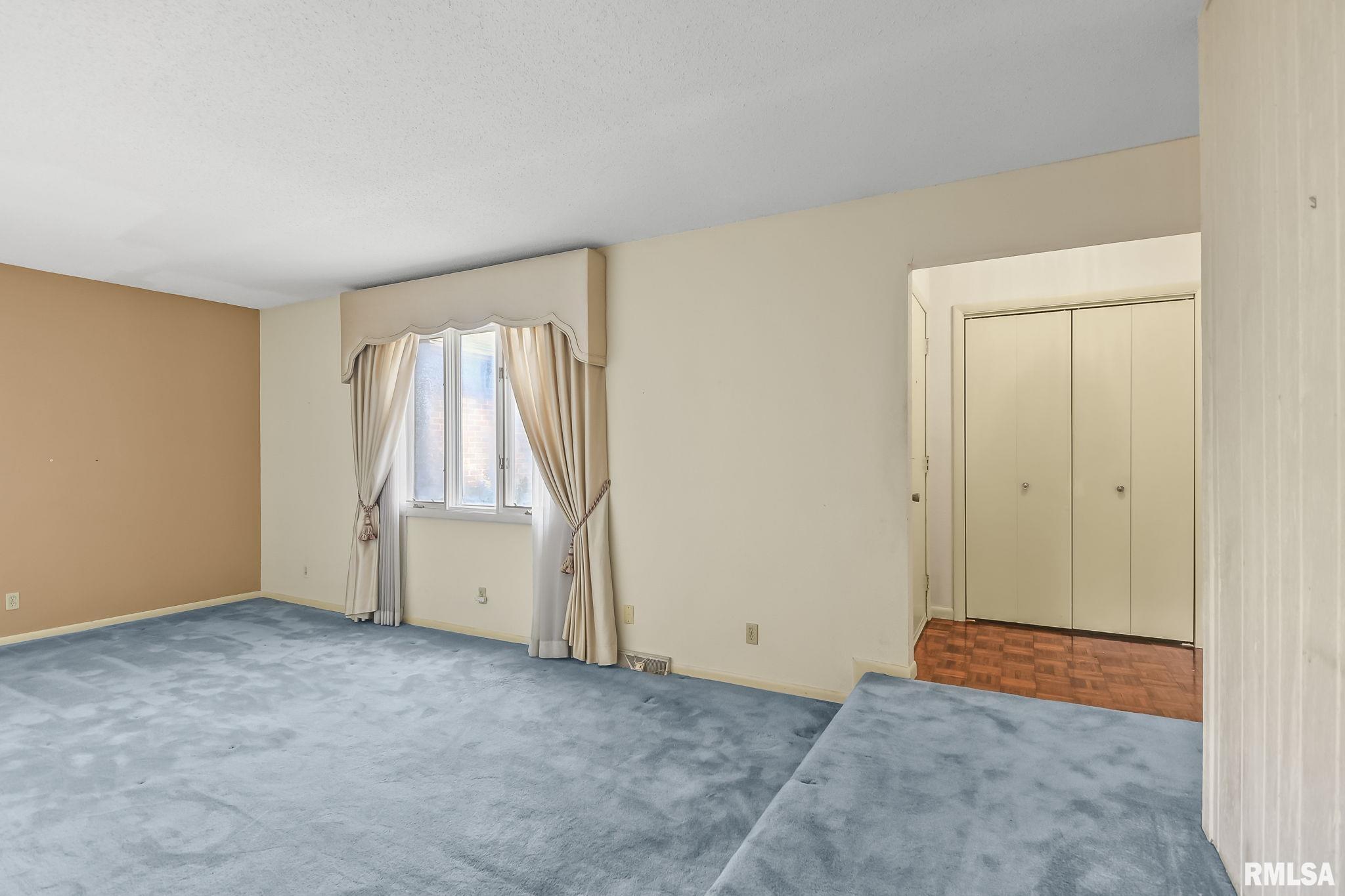 2608 Lemont Drive