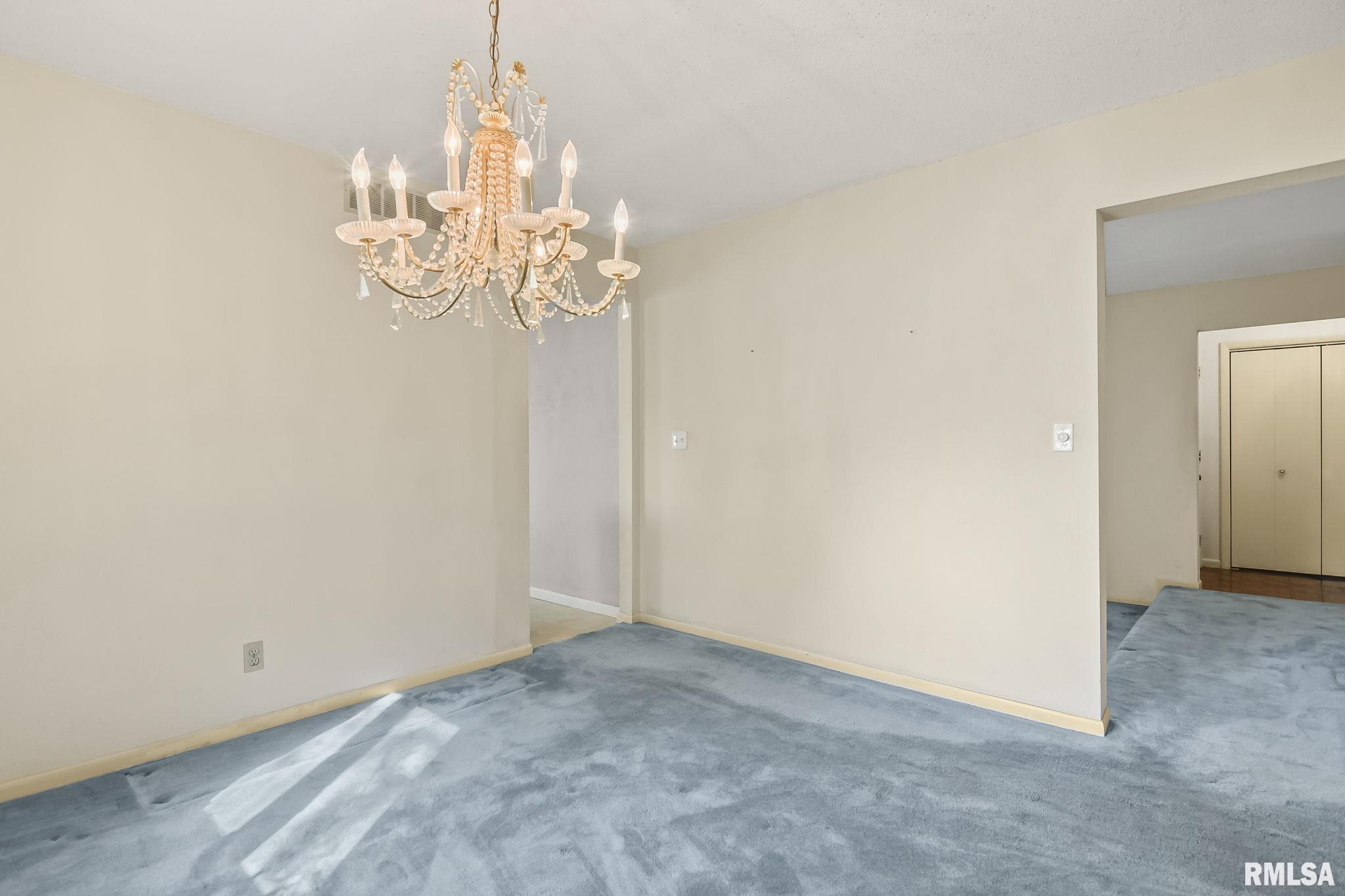 2608 Lemont Drive