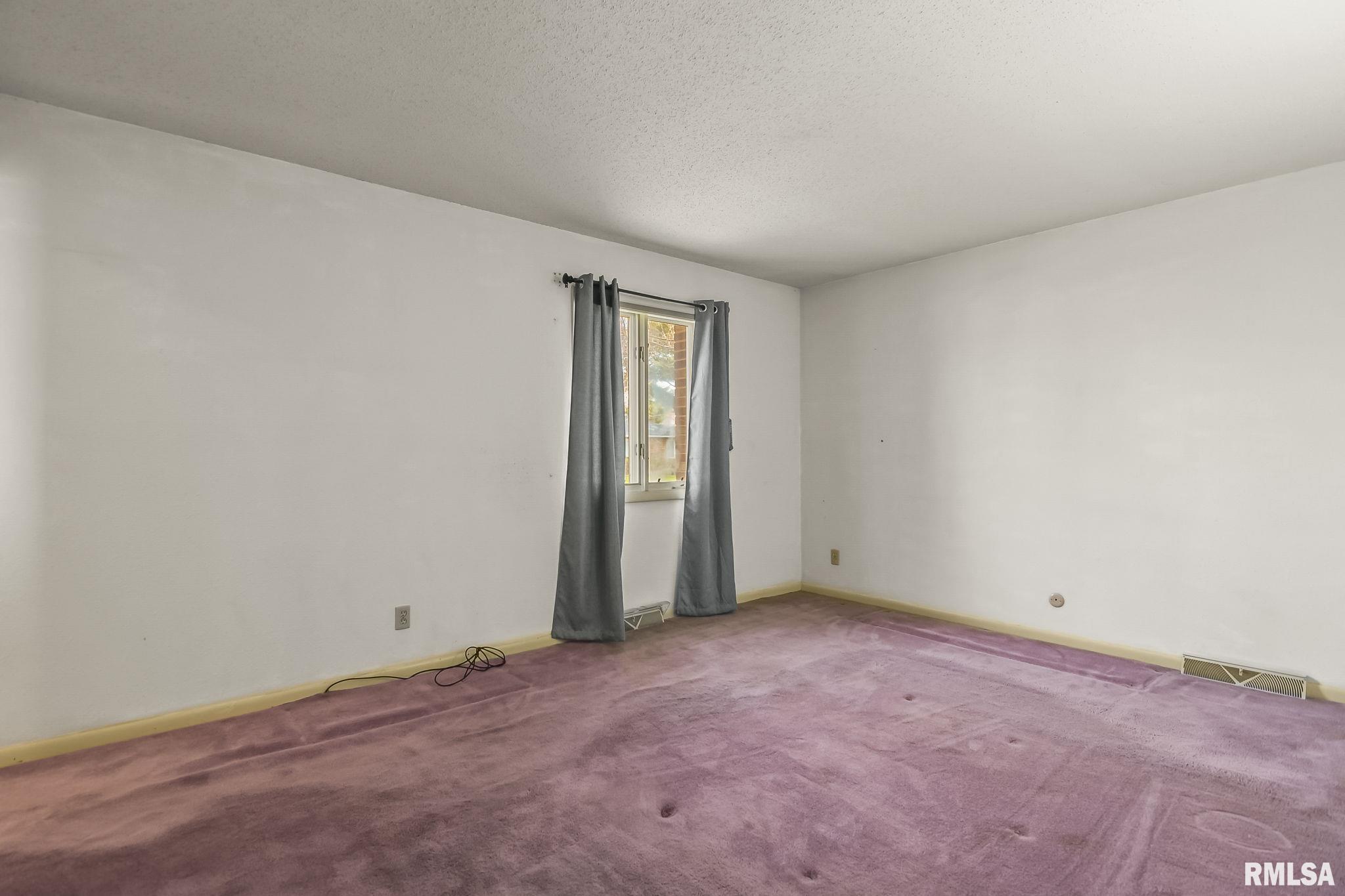 2608 Lemont Drive
