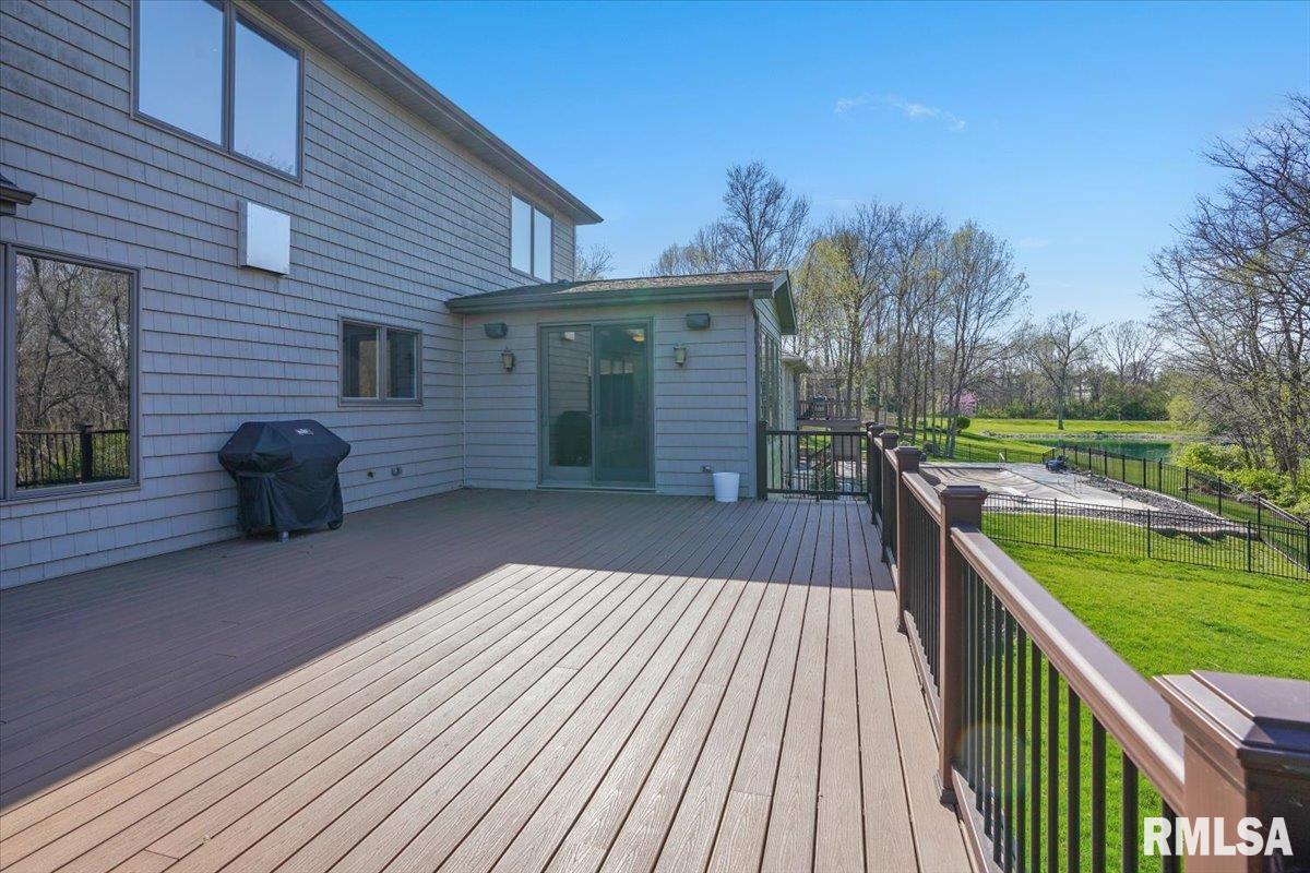 4213 Creek Drive