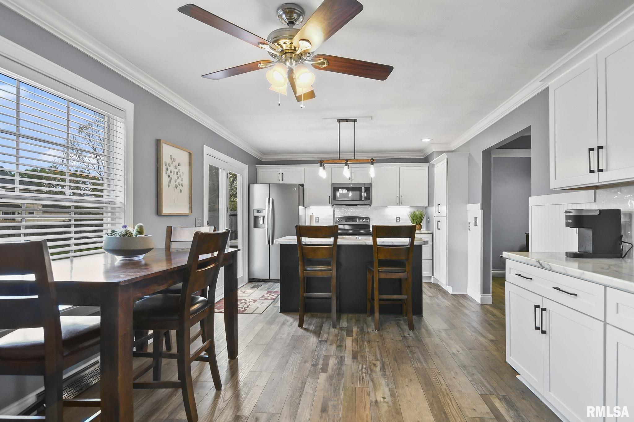 2409 Hurstbourne Lane