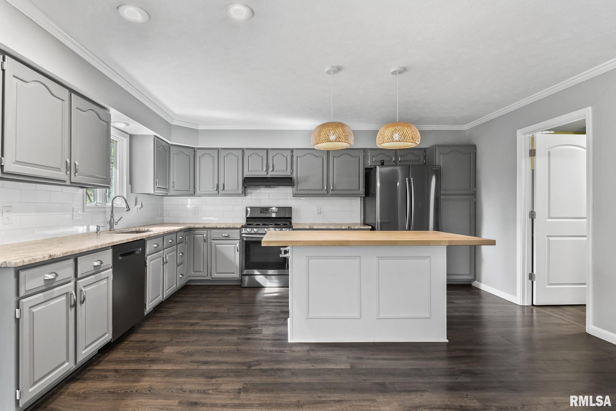 101 APPOMATTOX Drive