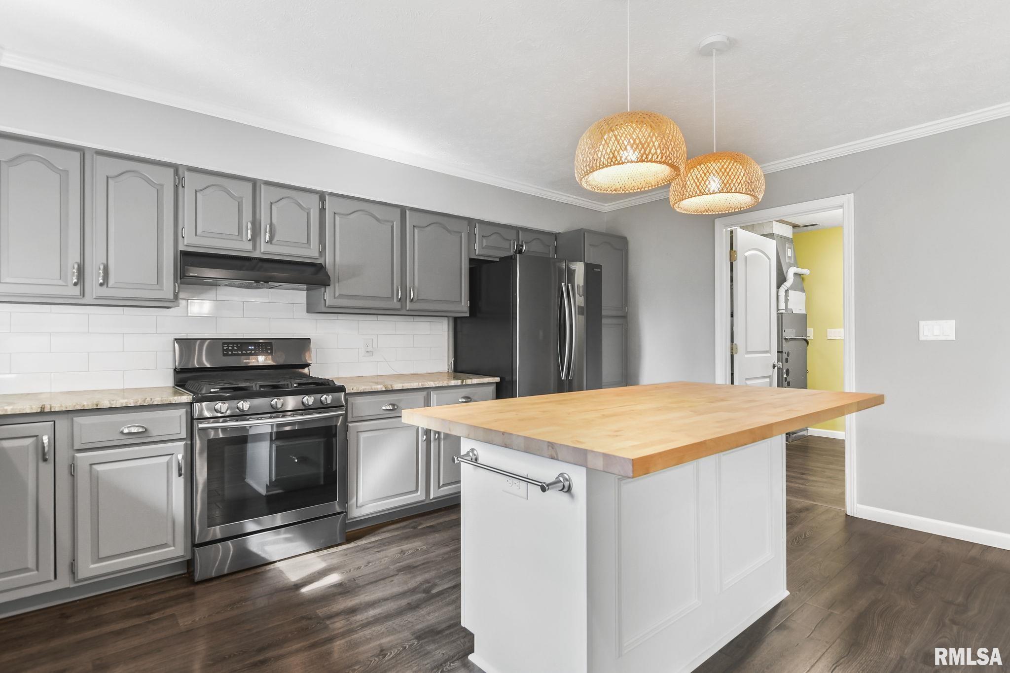 101 APPOMATTOX Drive