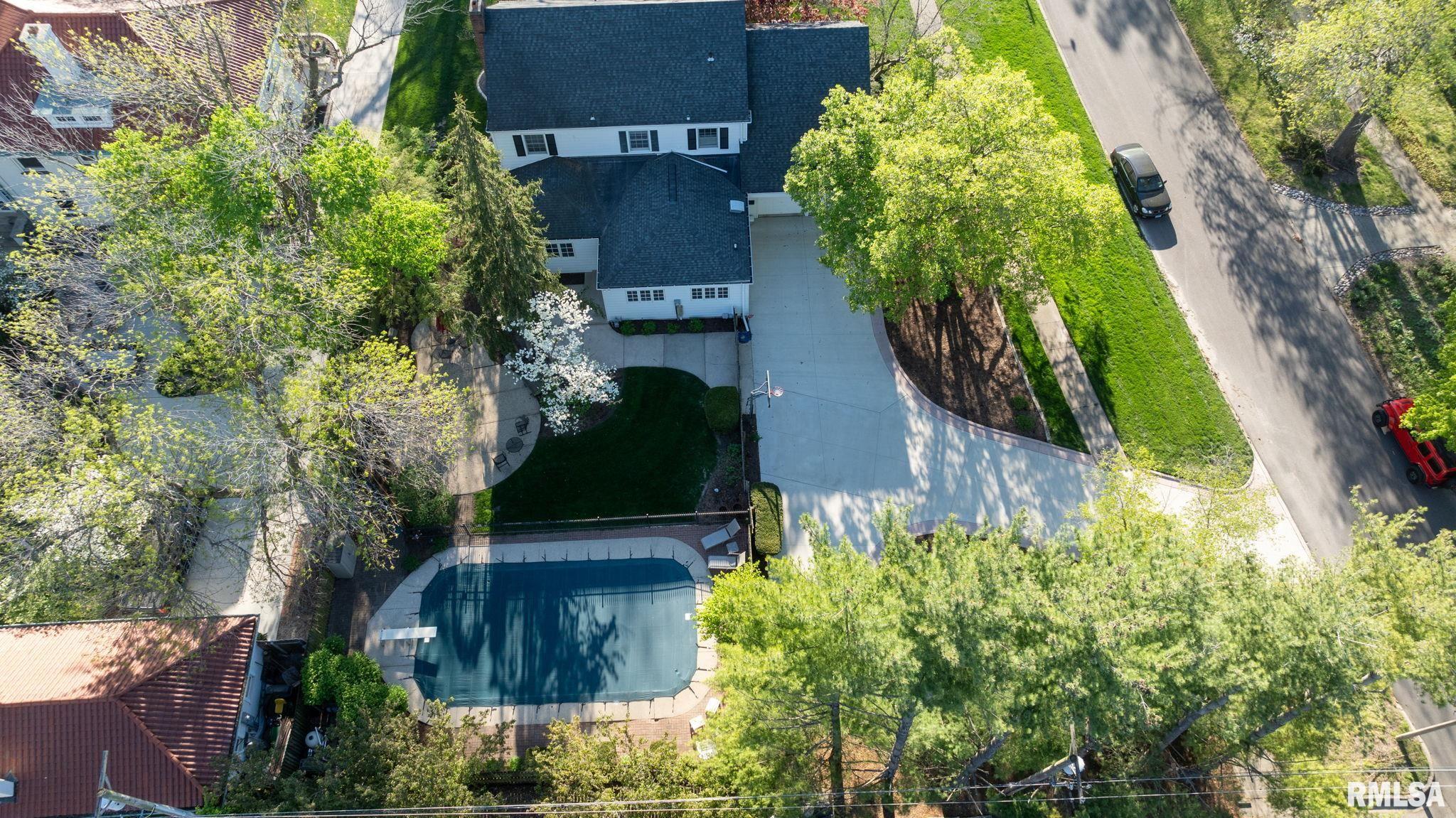 1500 Wiggins Avenue