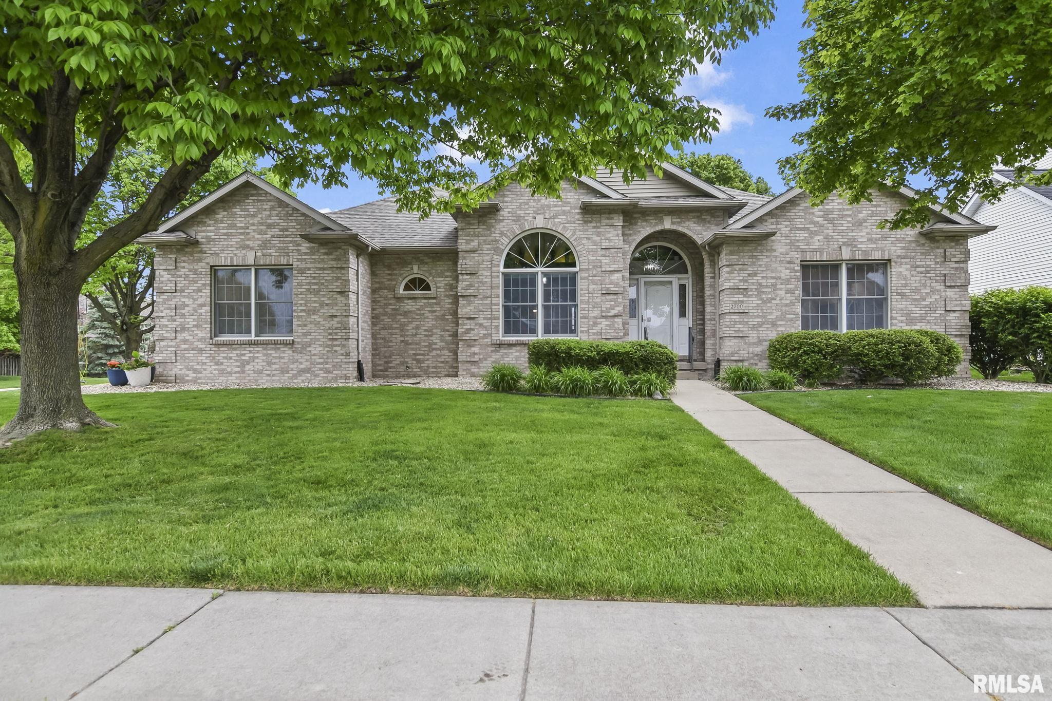 2700 Dickens Drive