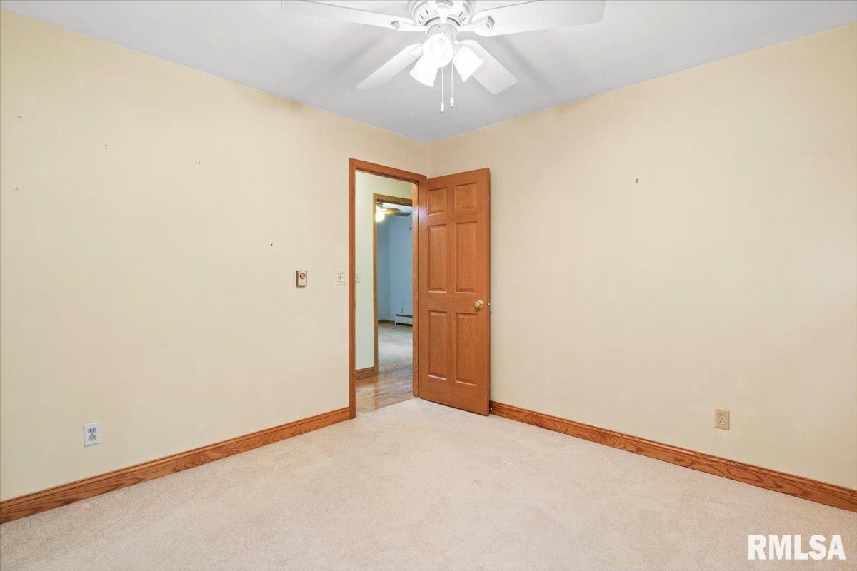 8 CAROLE Road
