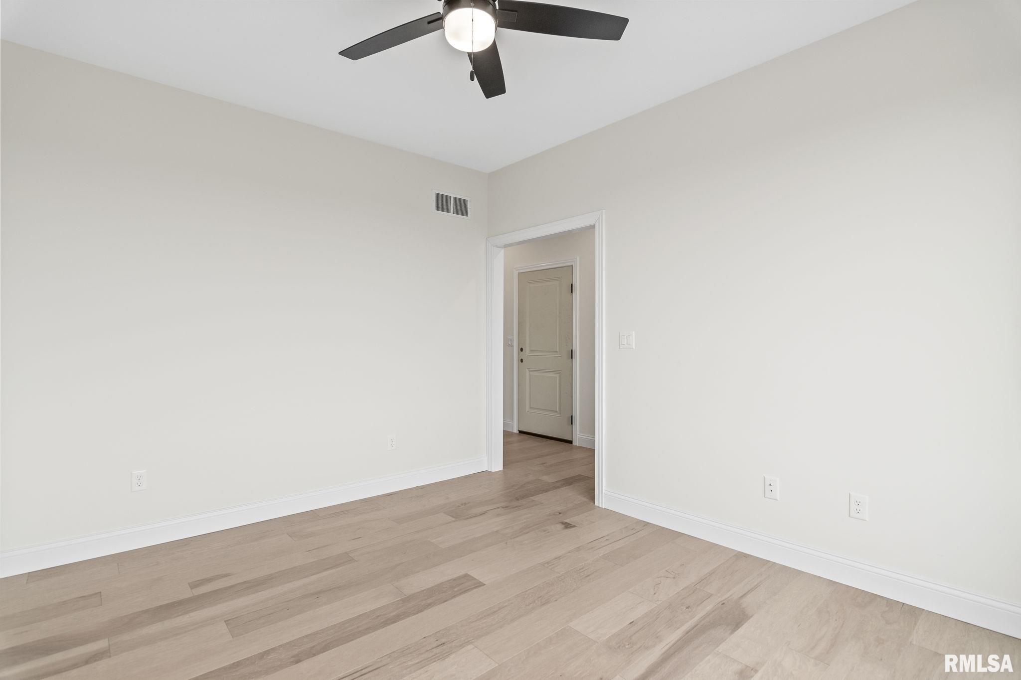 5226 Verdant Lane