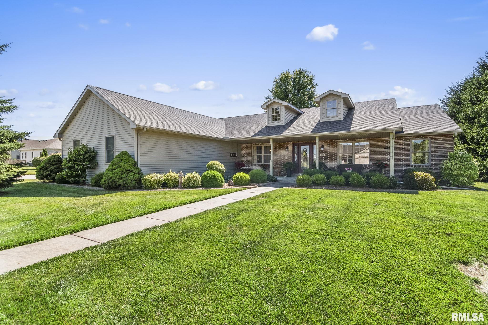 225 GLOUCESTER Court