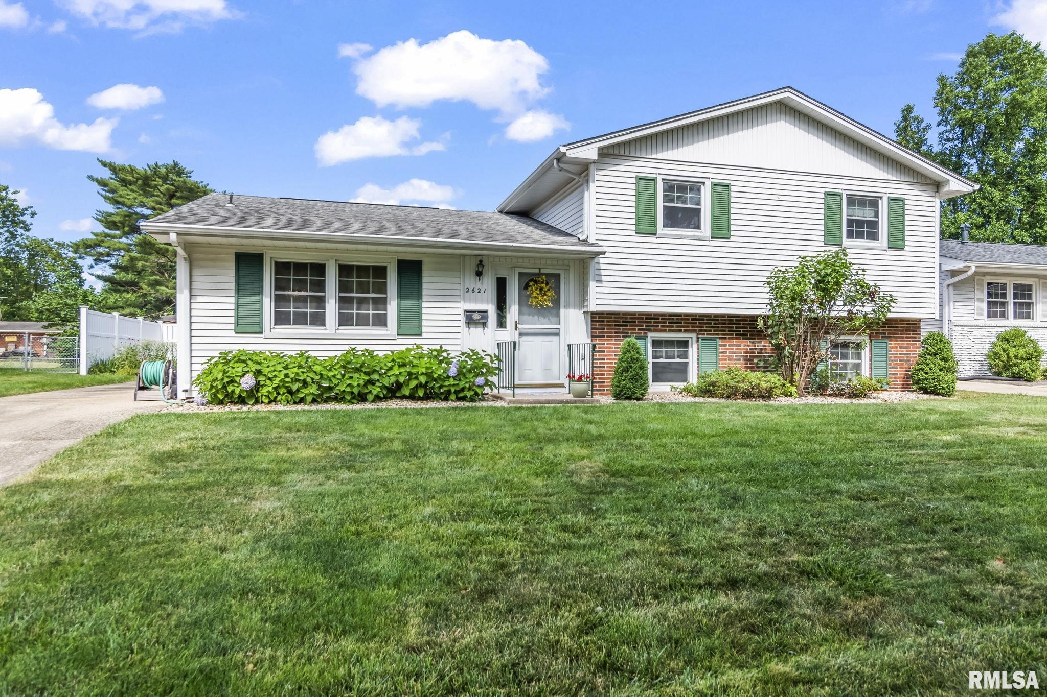 2621 BENNINGTON Drive