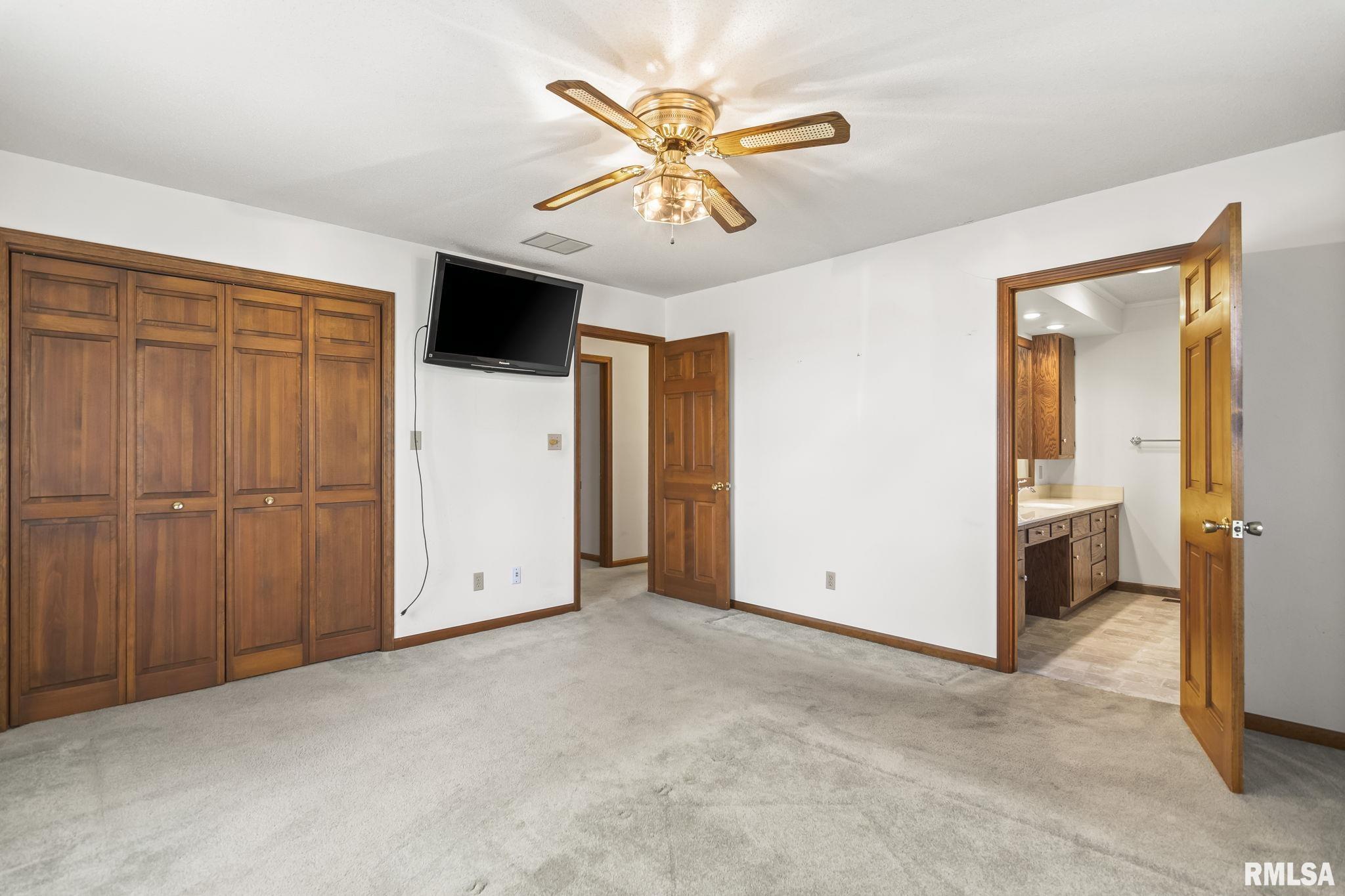 61 Heirloom Terrace