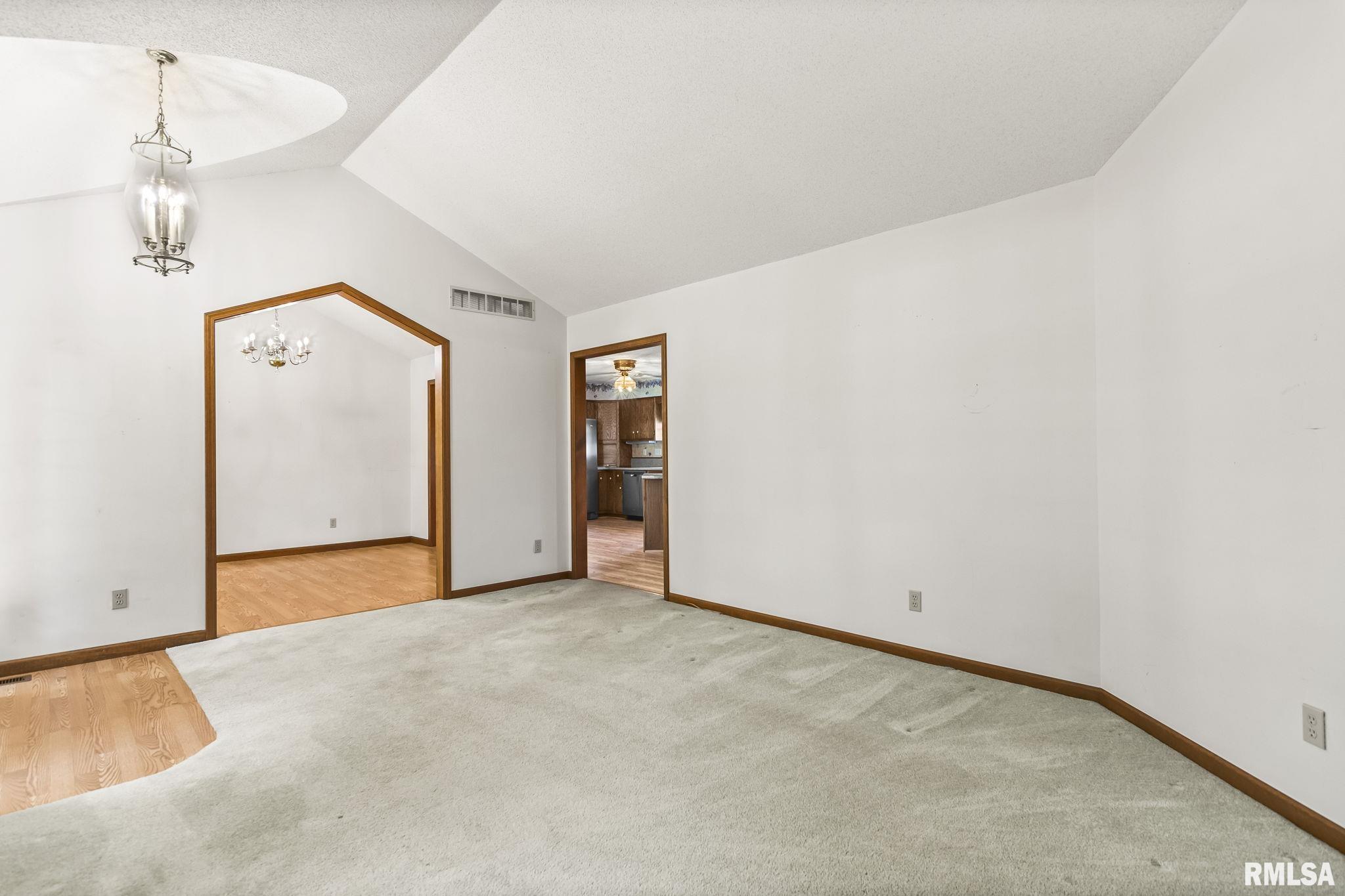 61 Heirloom Terrace
