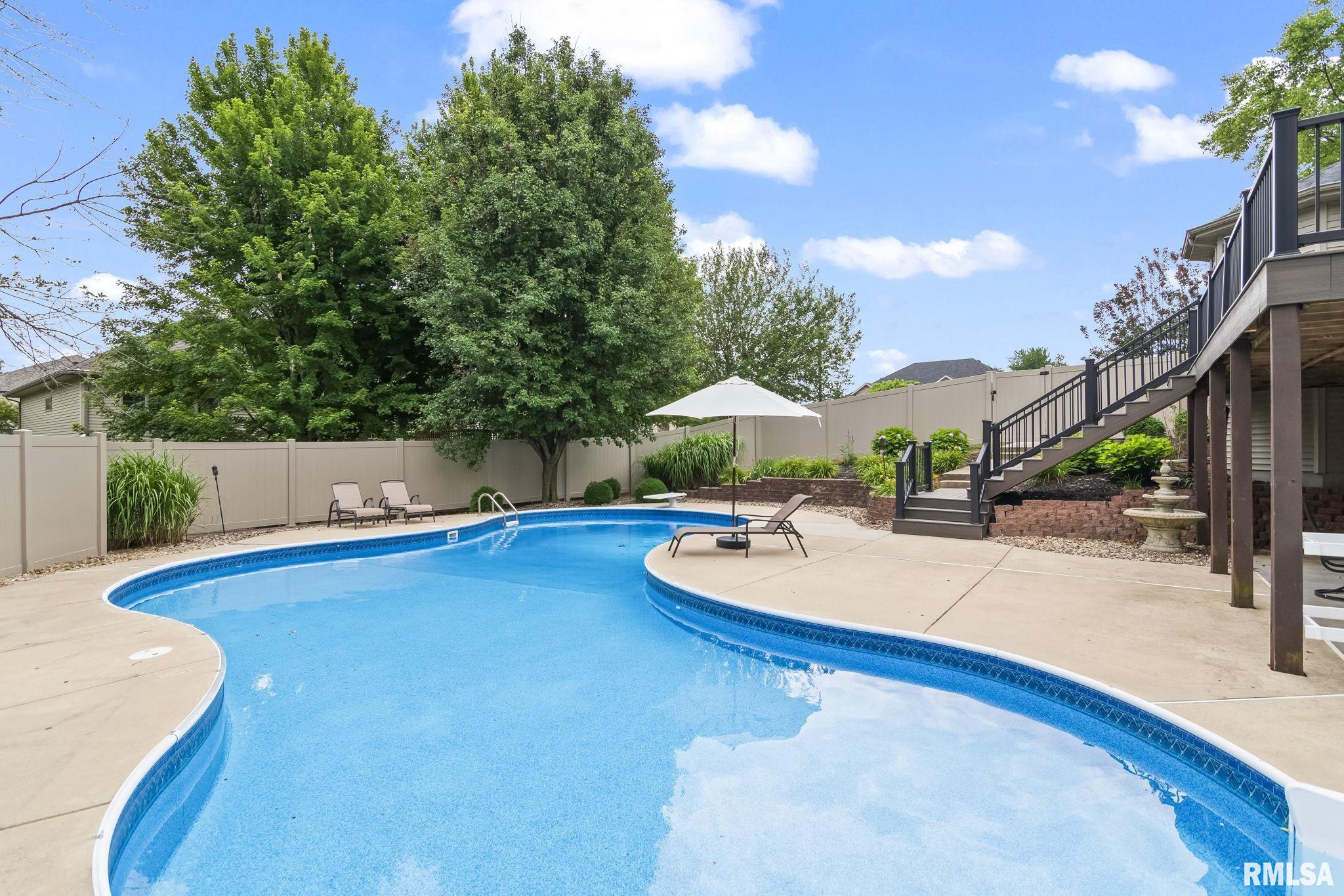 6216 Northampton Lane