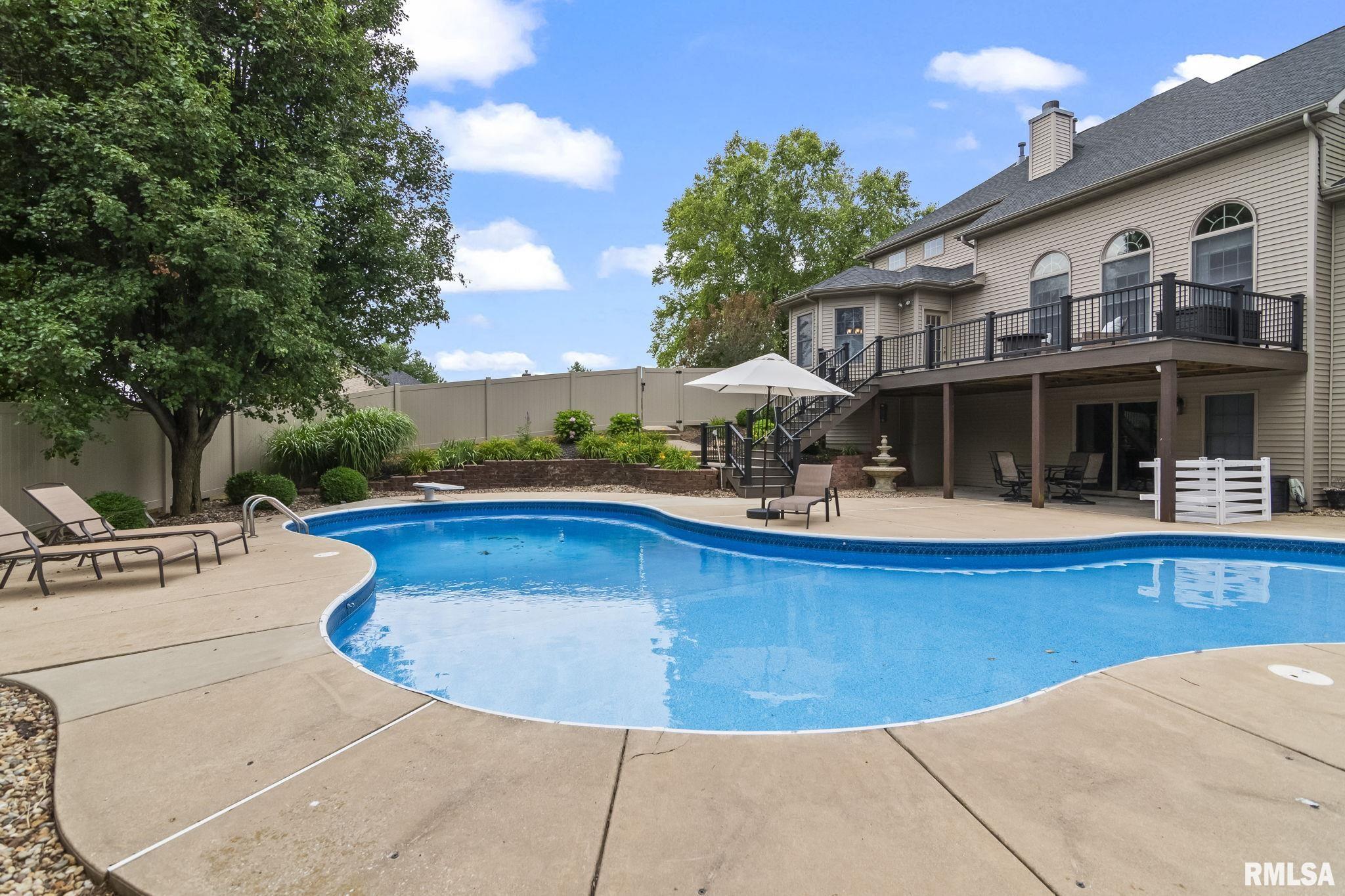 6216 Northampton Lane