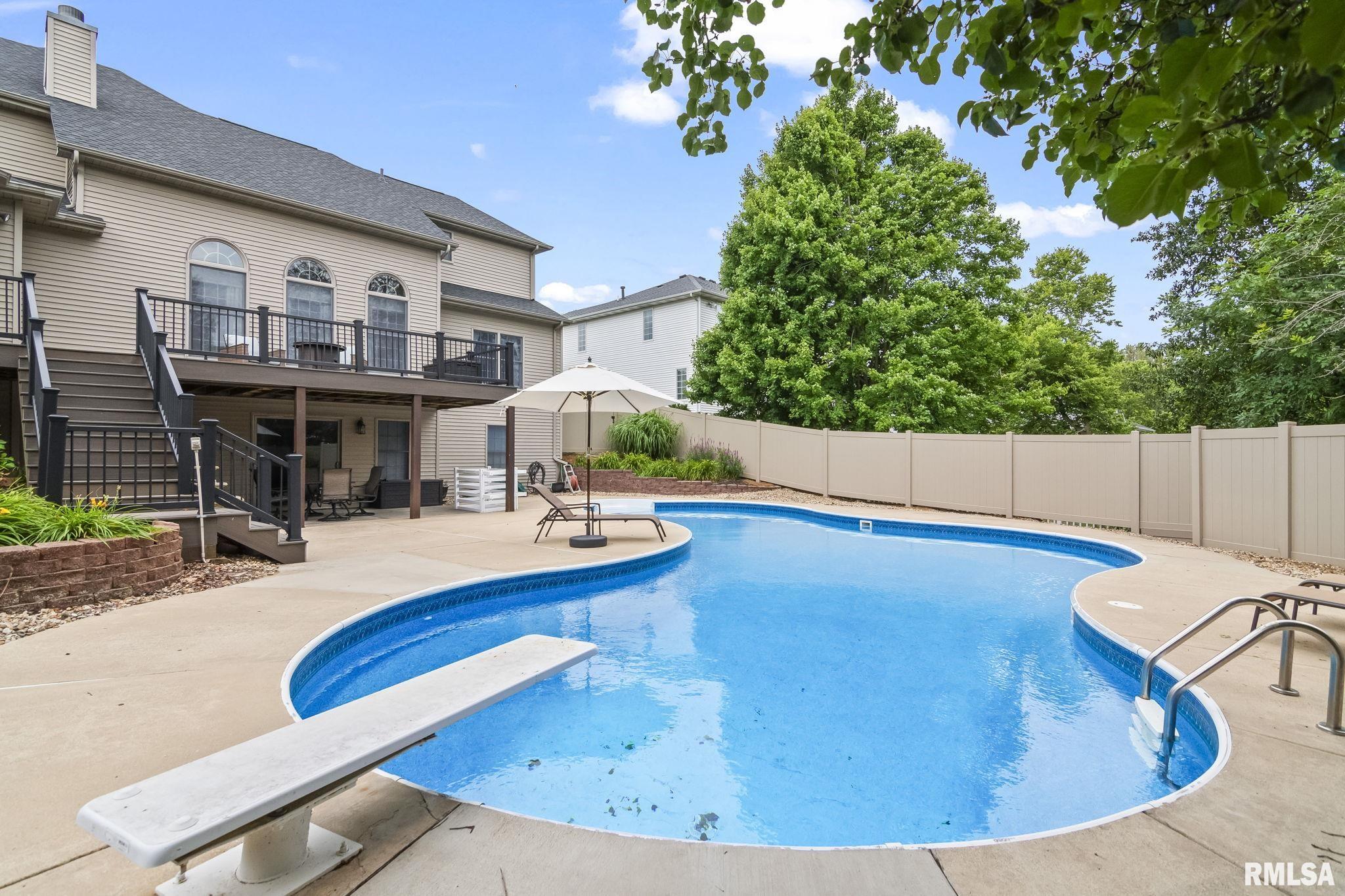 6216 Northampton Lane
