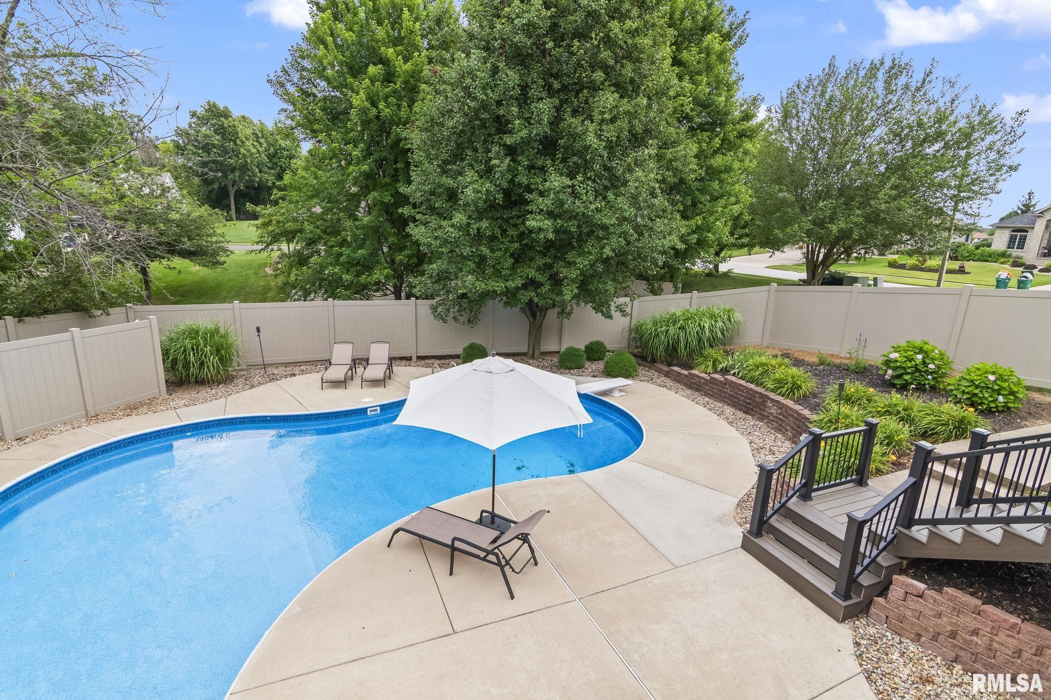 6216 Northampton Lane