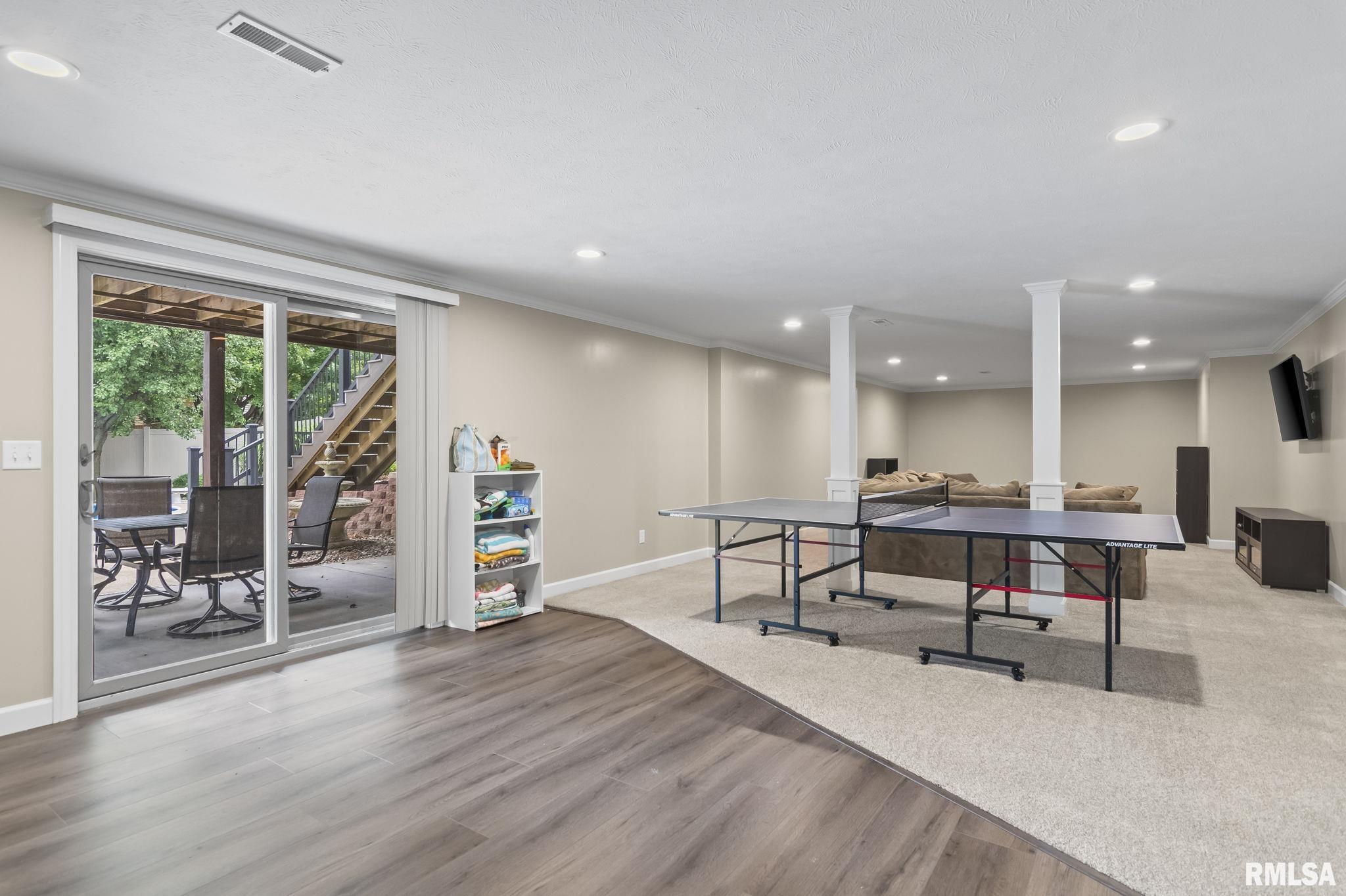 6216 Northampton Lane