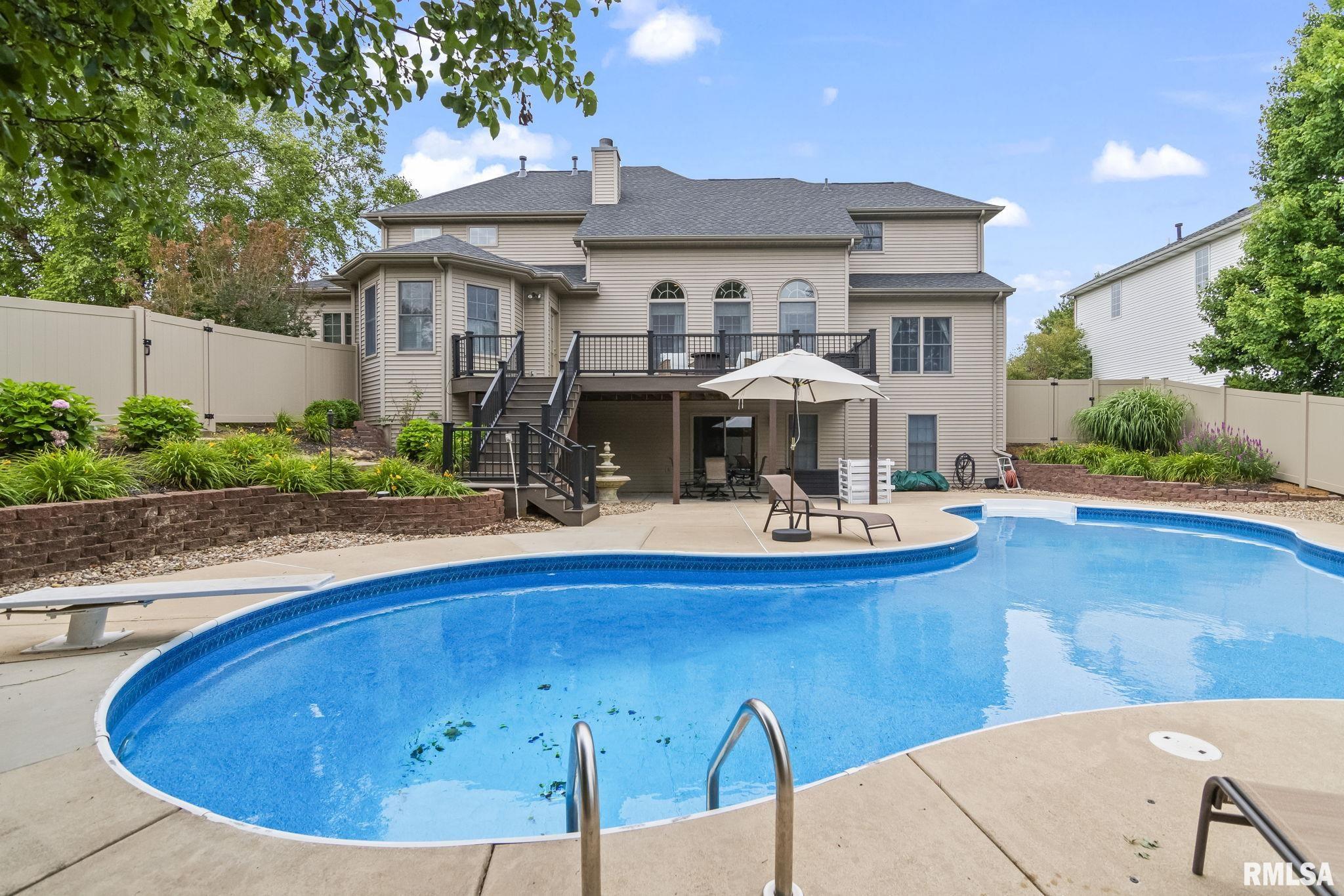 6216 Northampton Lane
