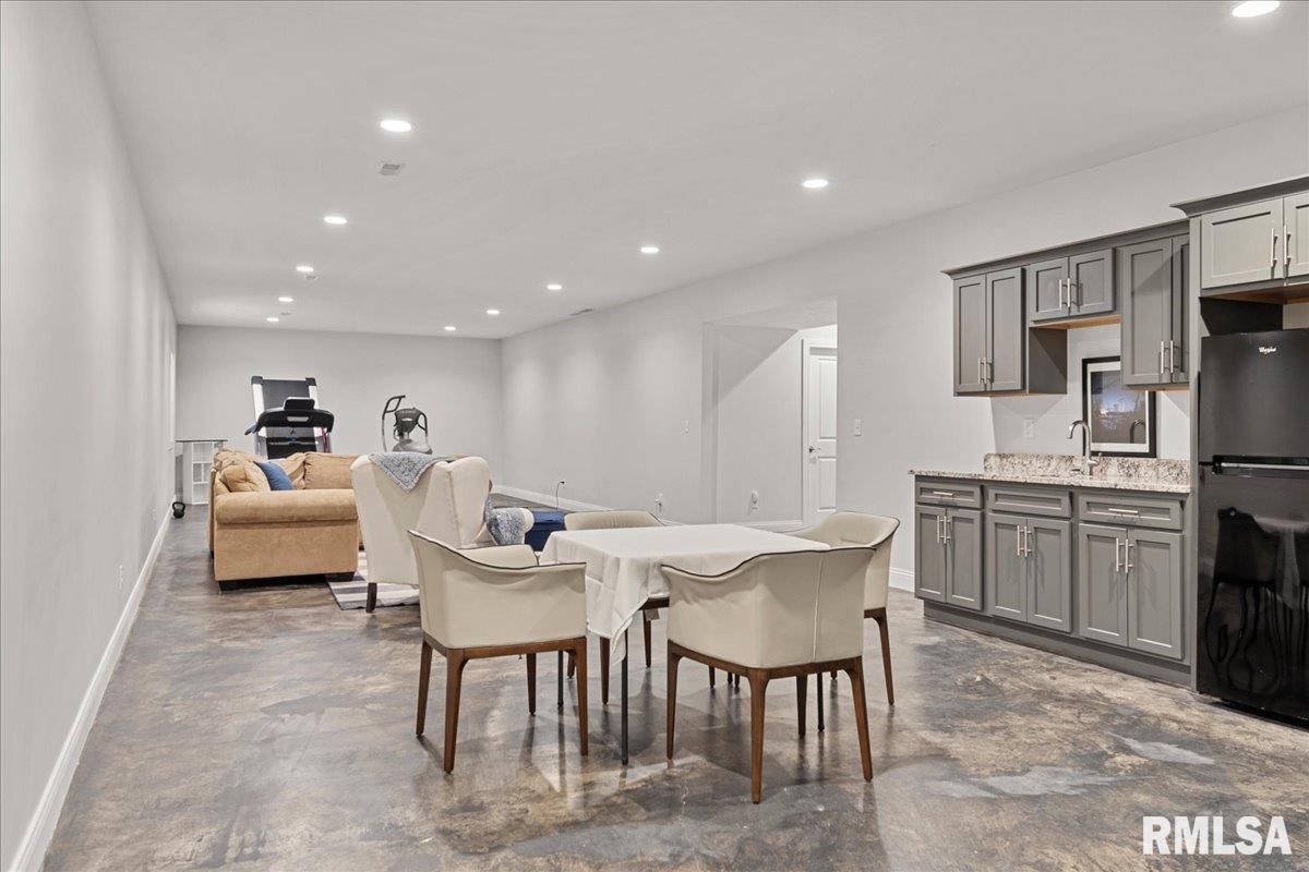 3609 DEER RUN
