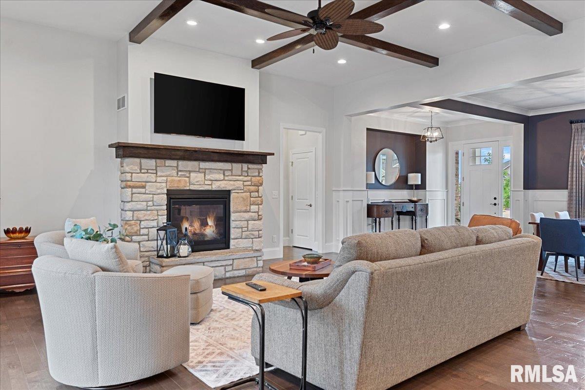 3609 DEER RUN