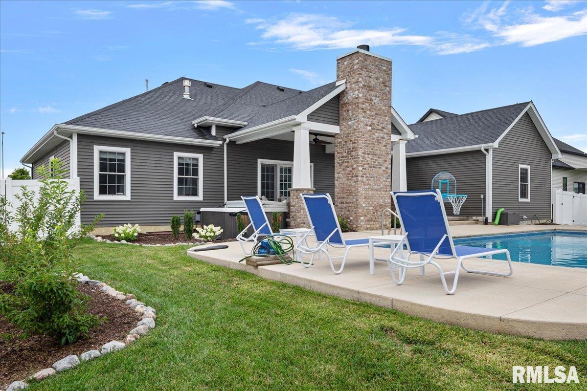 3609 DEER RUN