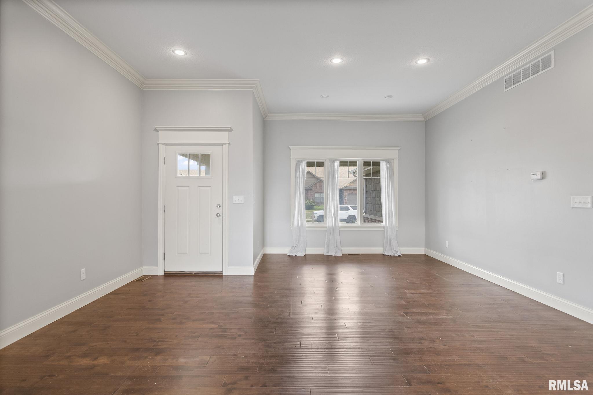 4631 THOMPSON Road
