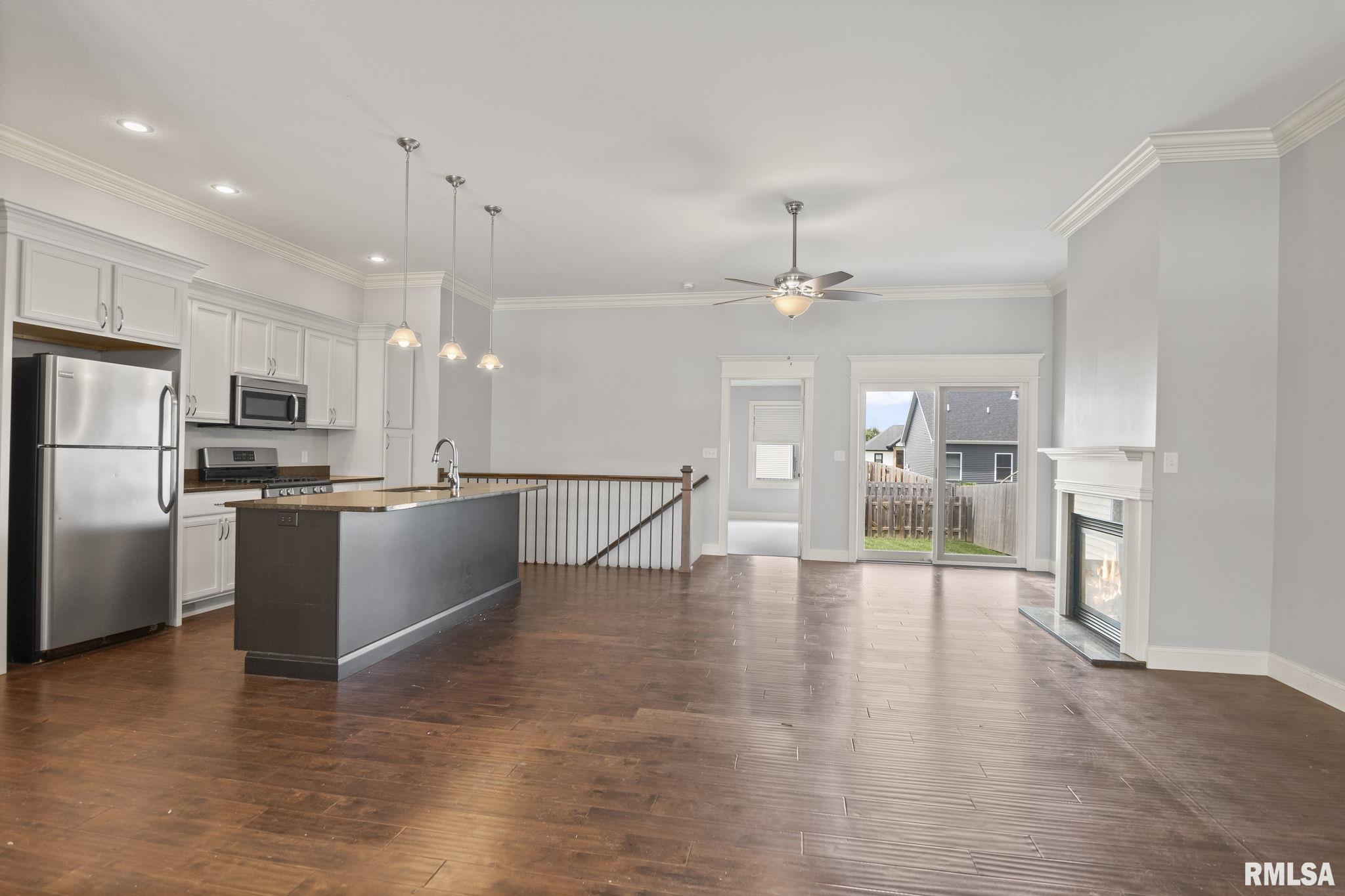 4631 THOMPSON Road