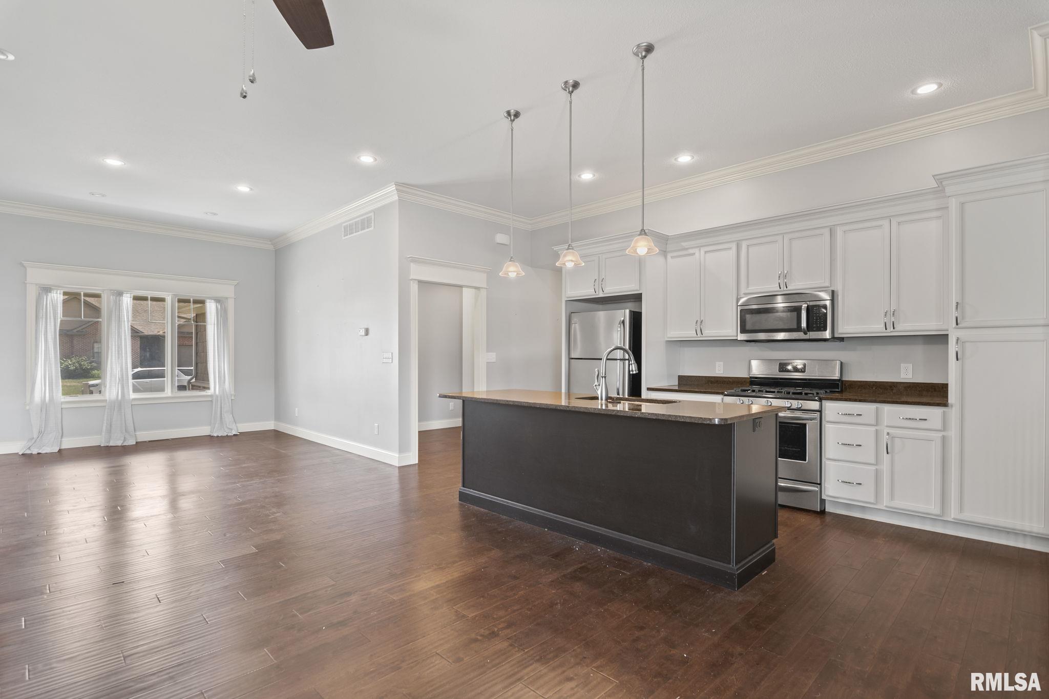 4631 THOMPSON Road
