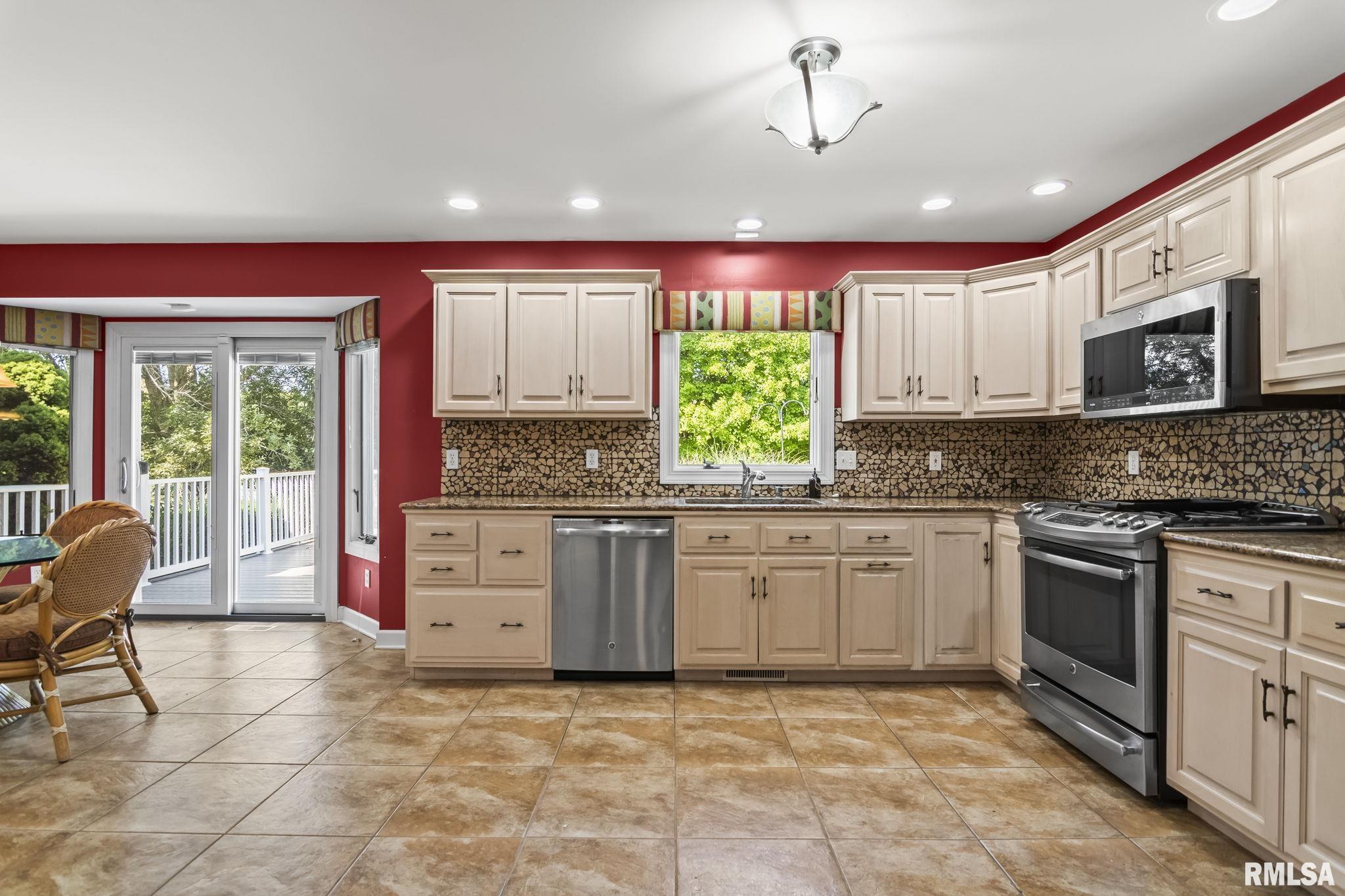 7409 Wentworth Drive