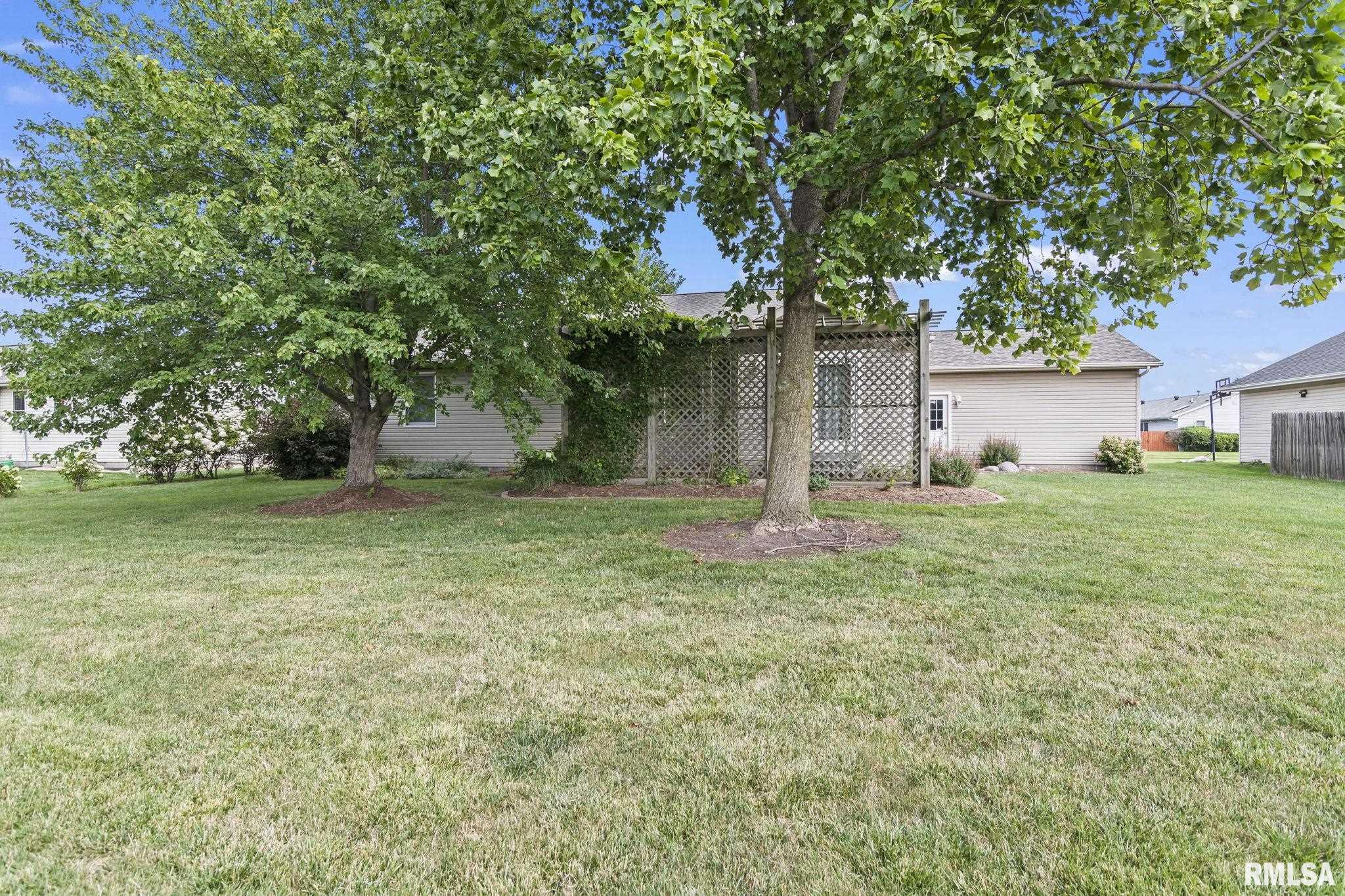 1244 OAKBROOK Avenue