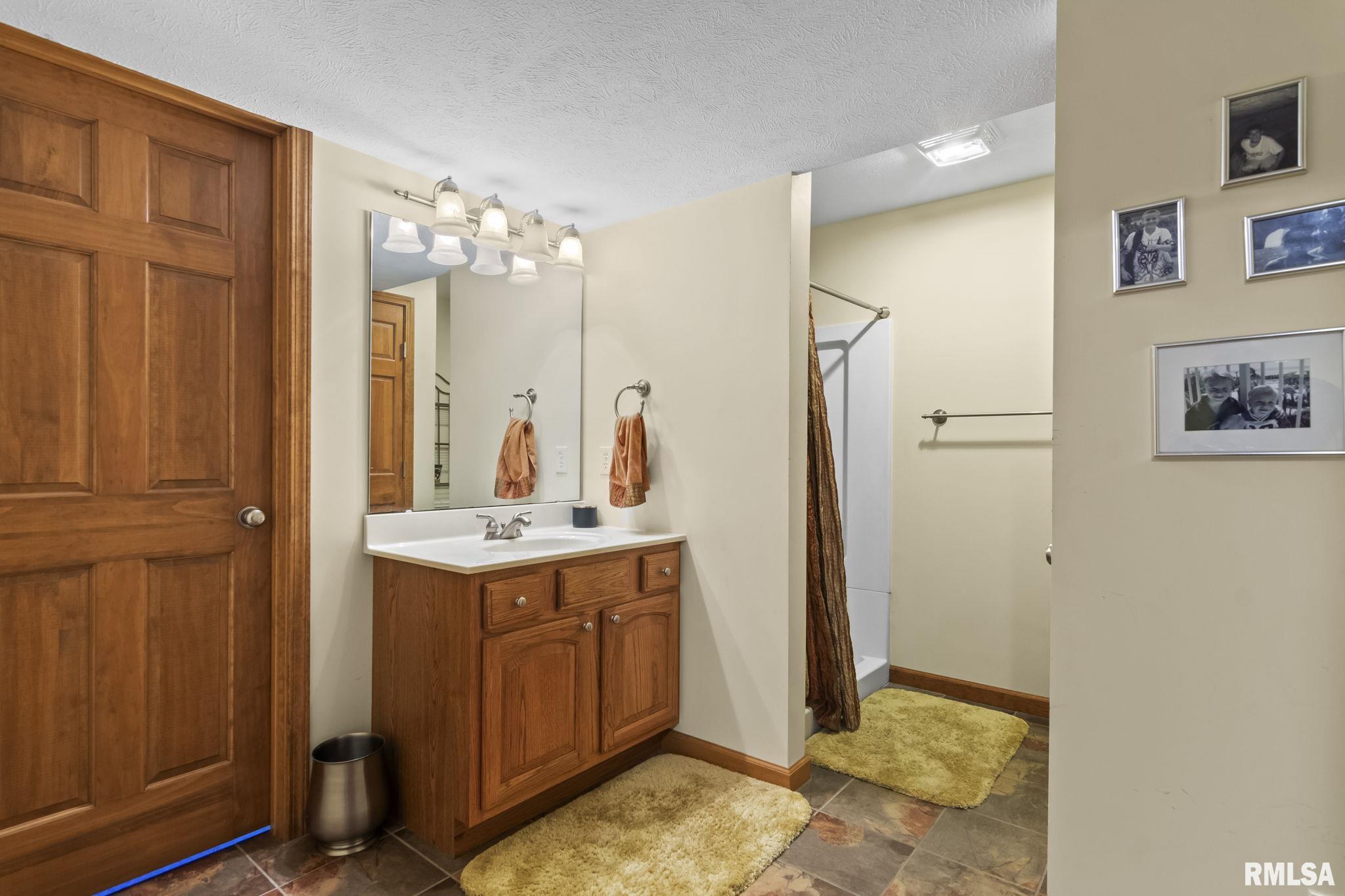 6847 Mansion Road