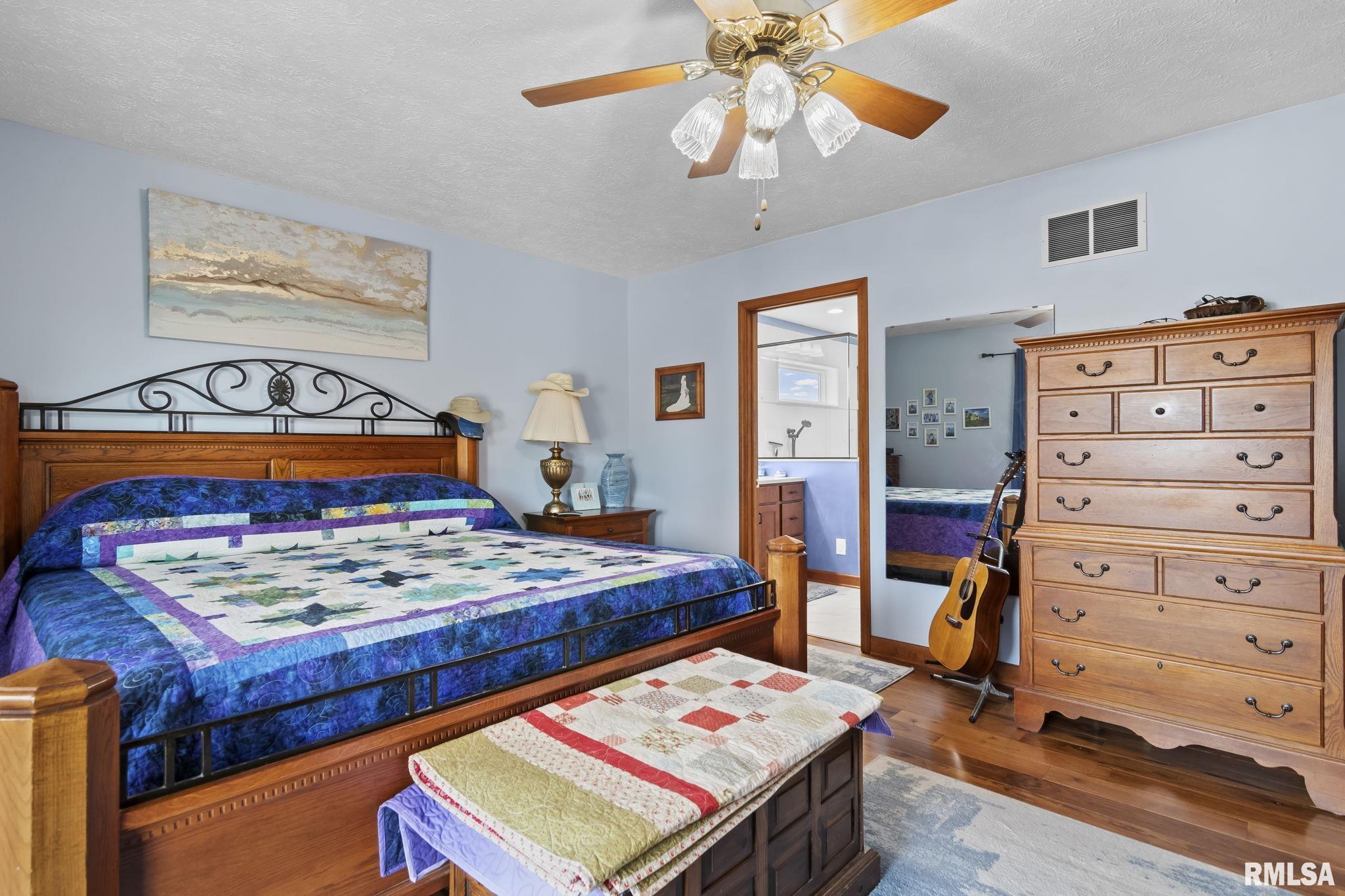 6847 Mansion Road