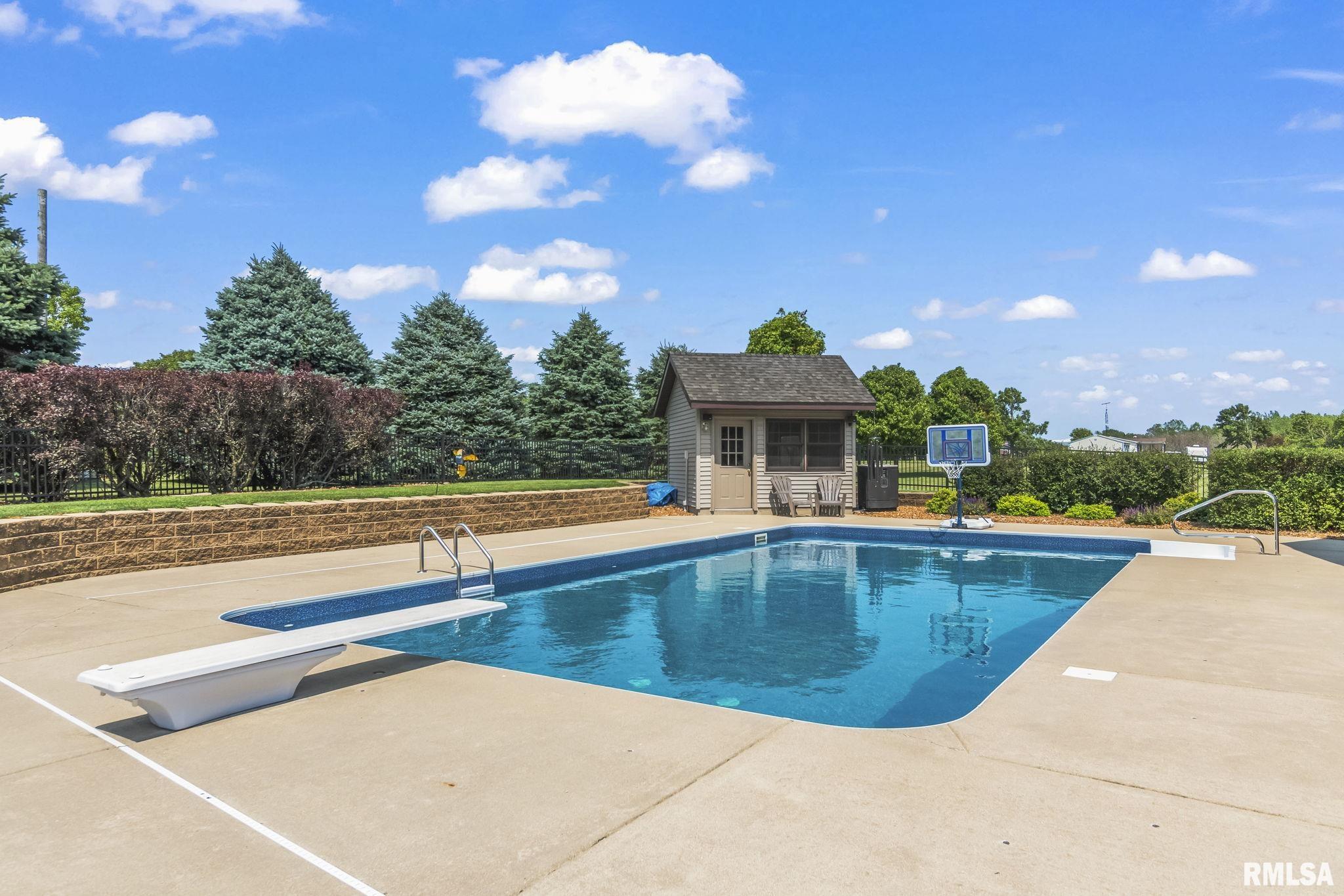 6847 Mansion Road