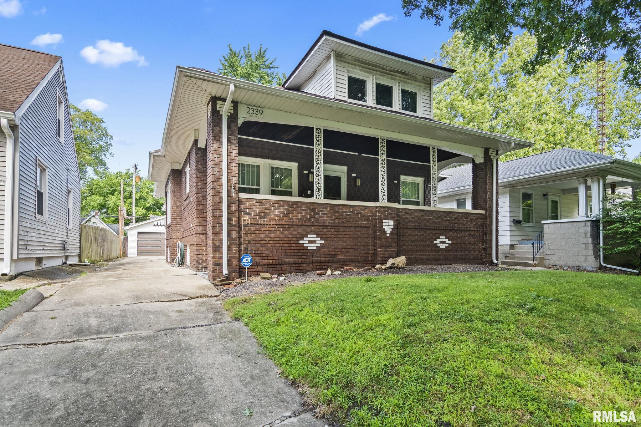 2339 YALE Boulevard