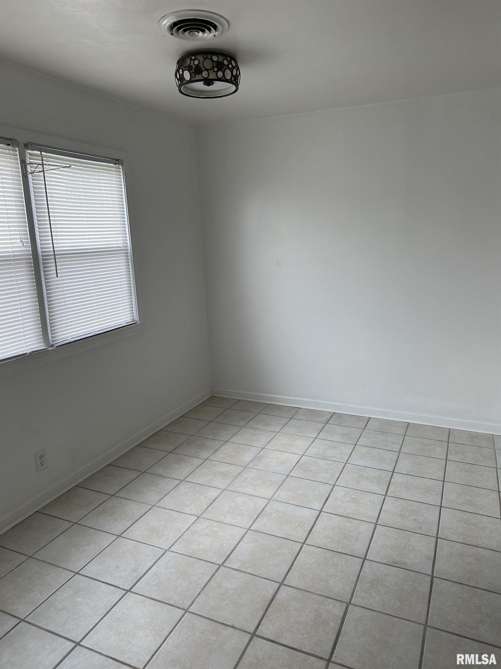 1439 STEVENSON Drive