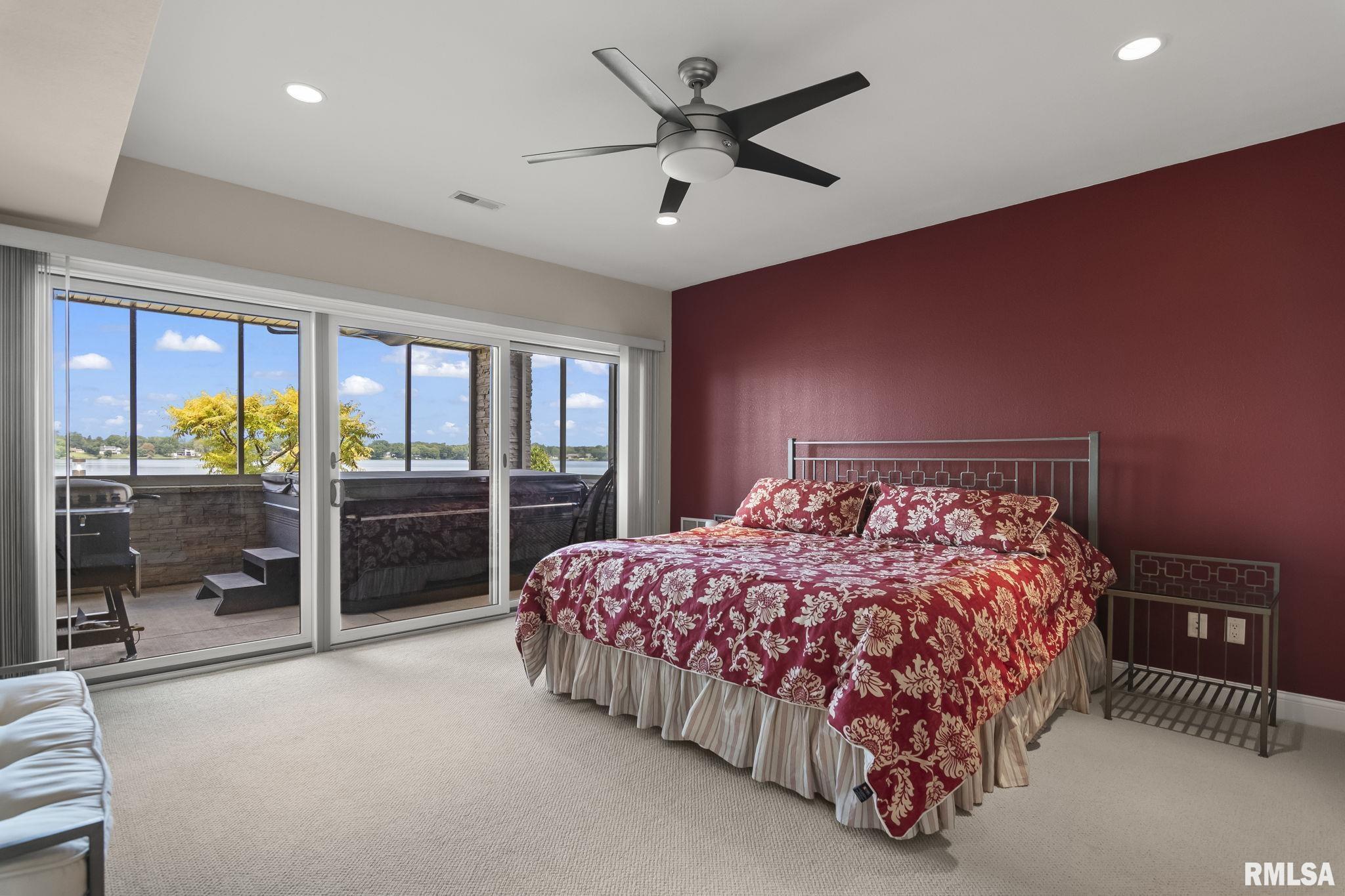 315 Harbor Point Place Unit: 315