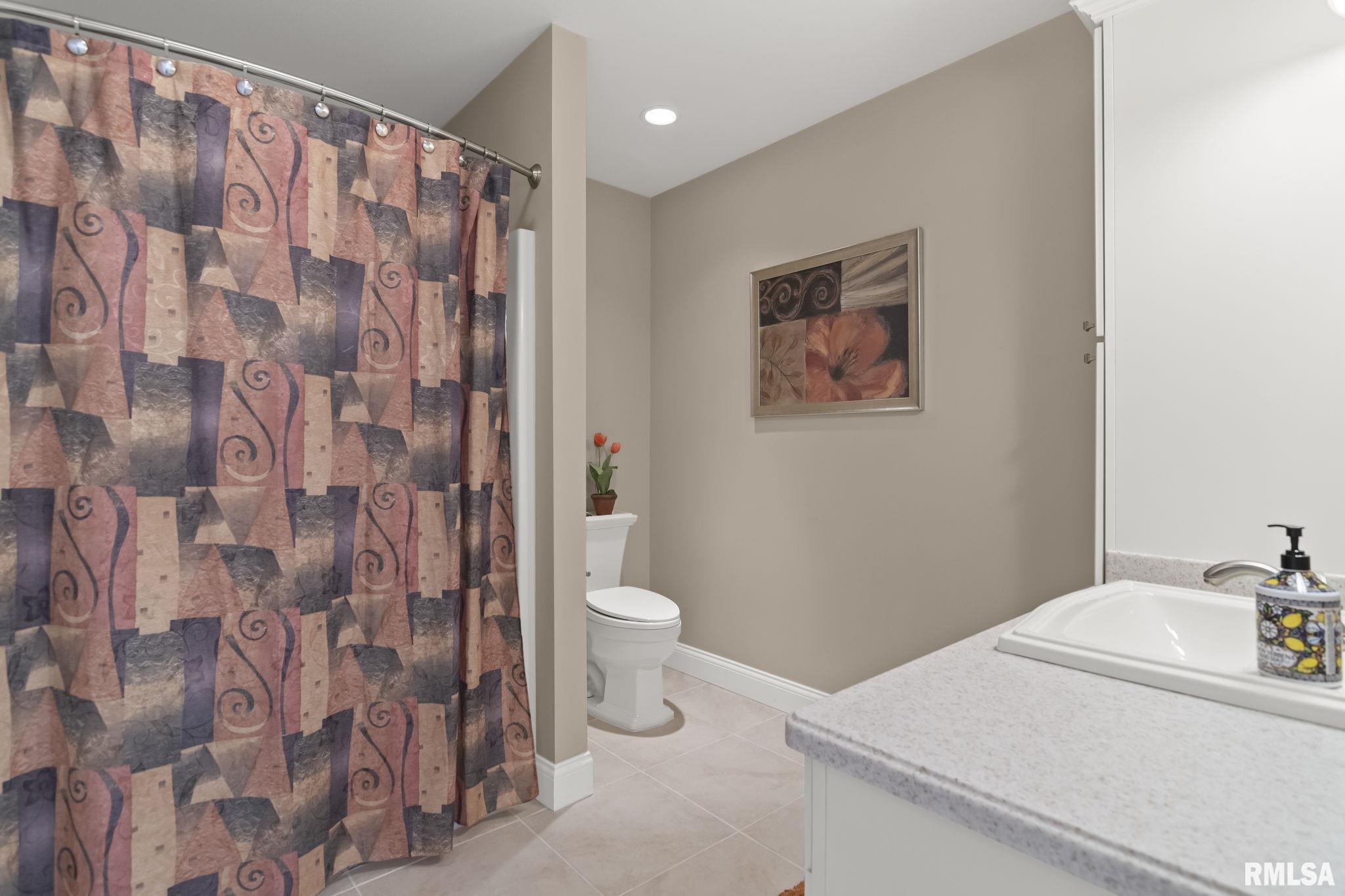 315 Harbor Point Place Unit: 315
