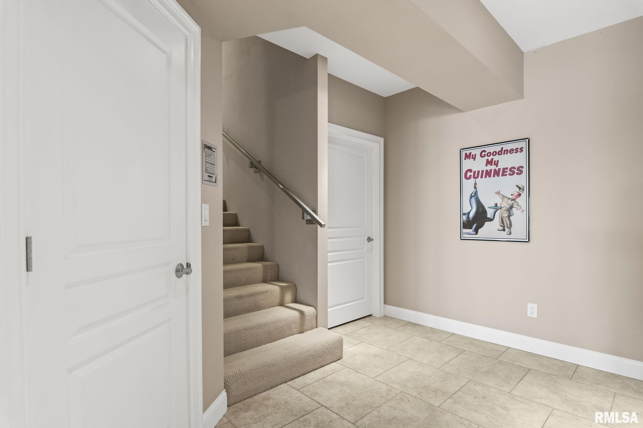 315 Harbor Point Place Unit: 315