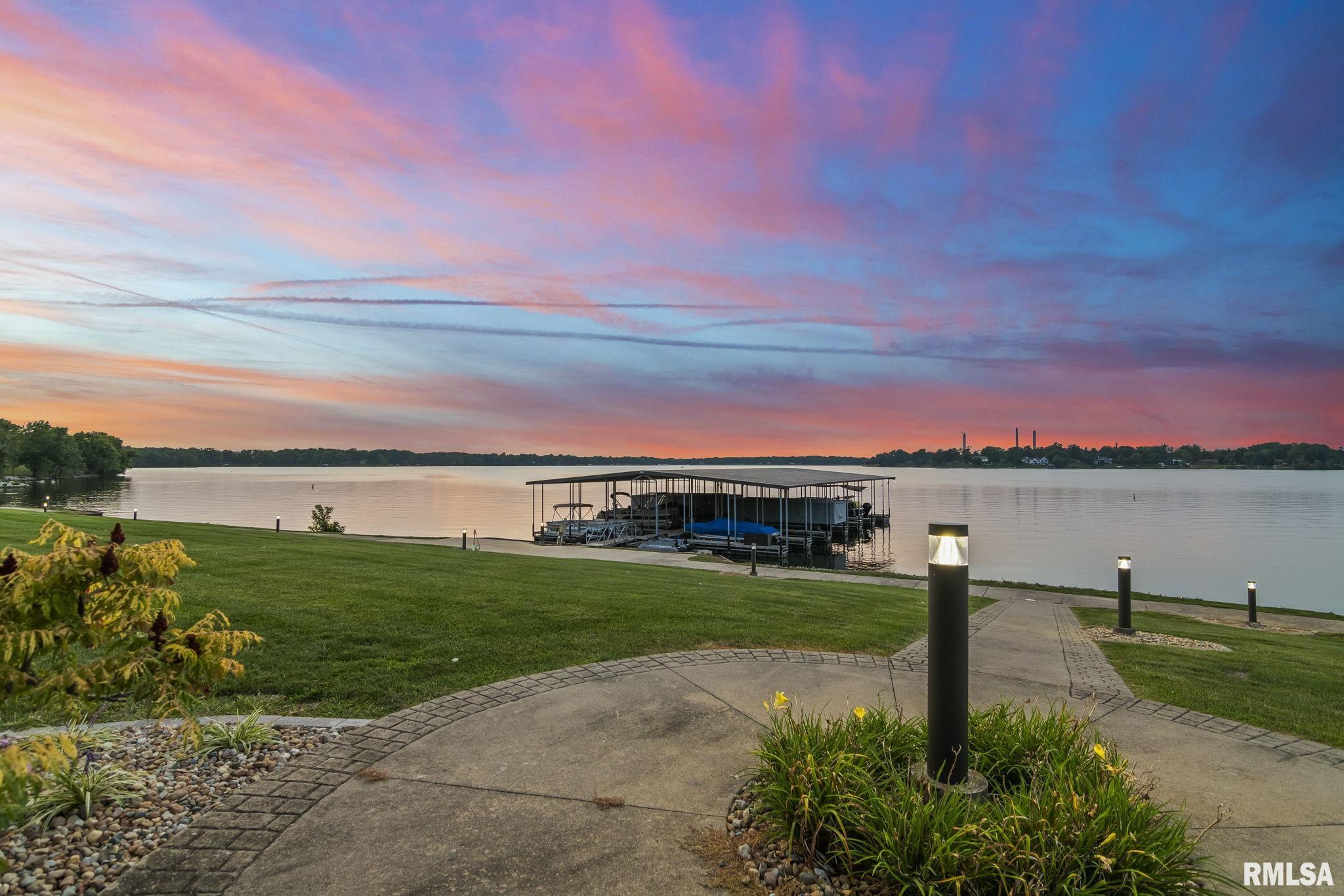 315 Harbor Point Place Unit: 315