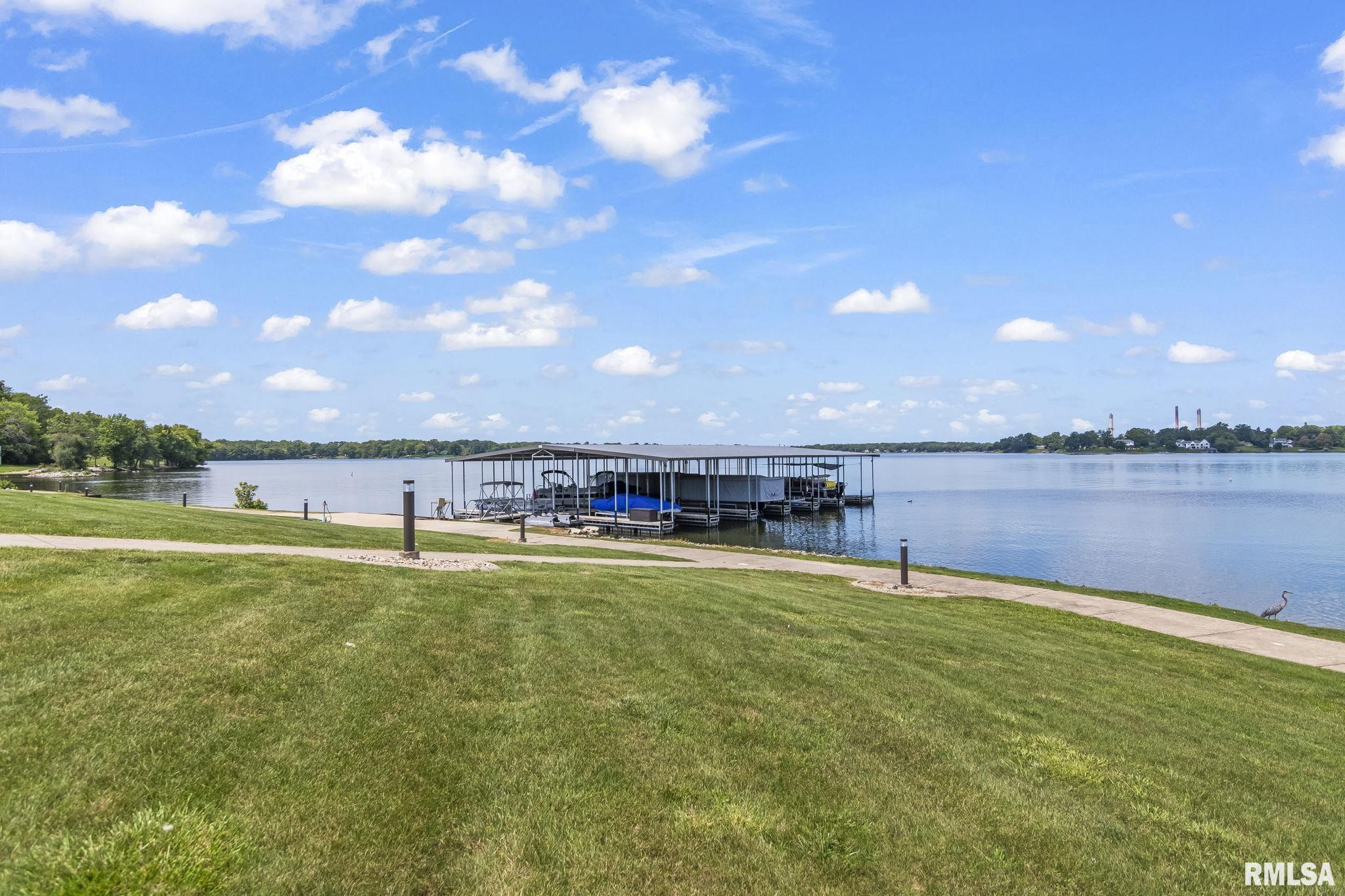 315 Harbor Point Place Unit: 315