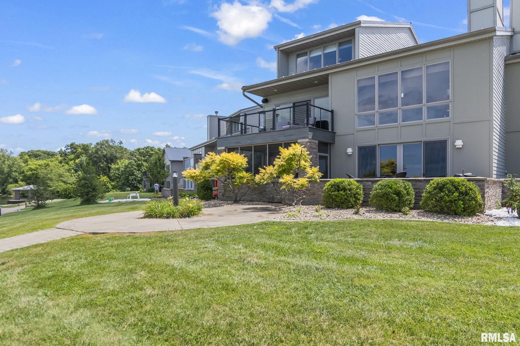 315 Harbor Point Place Unit: 315