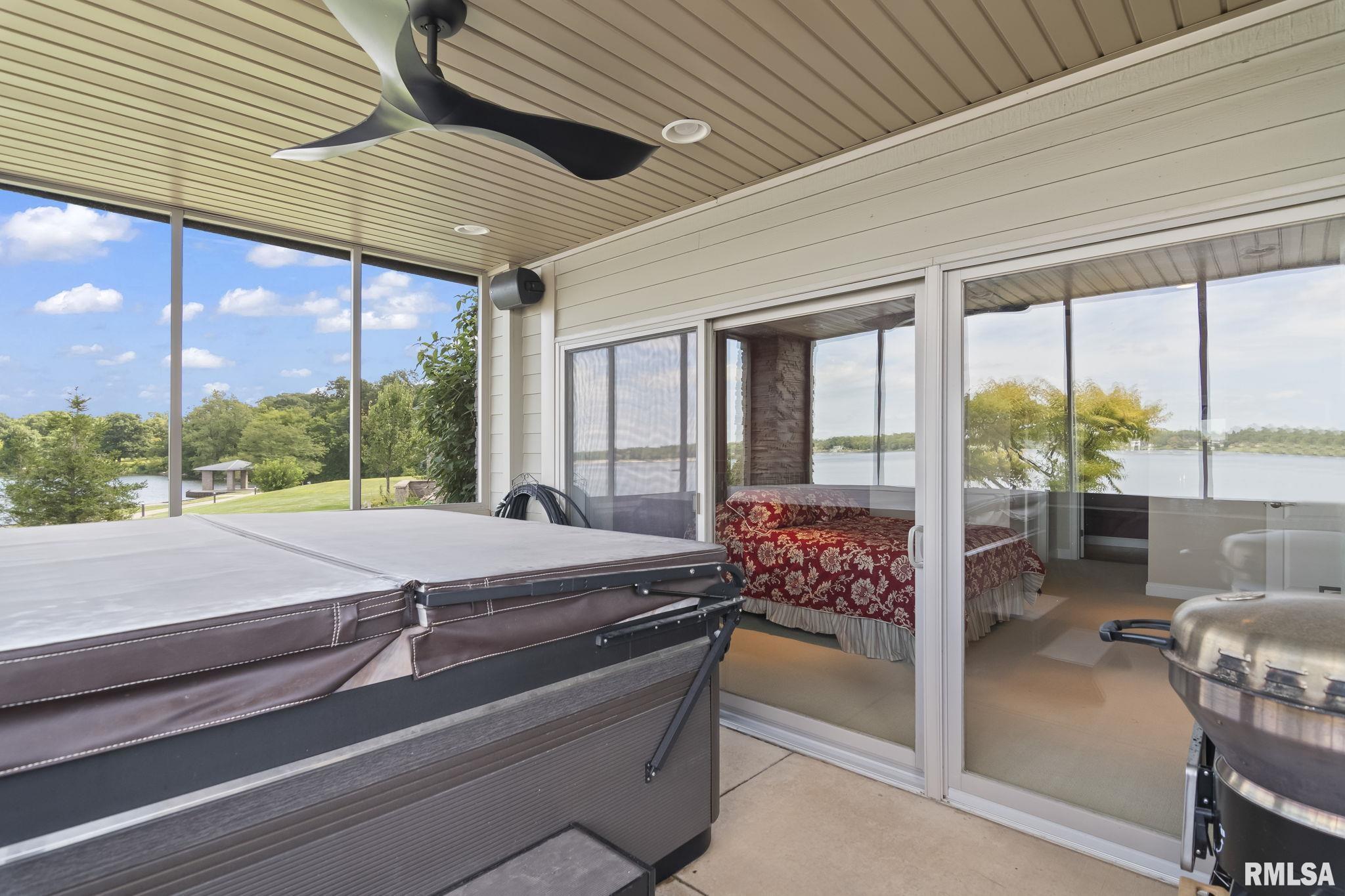 315 Harbor Point Place Unit: 315